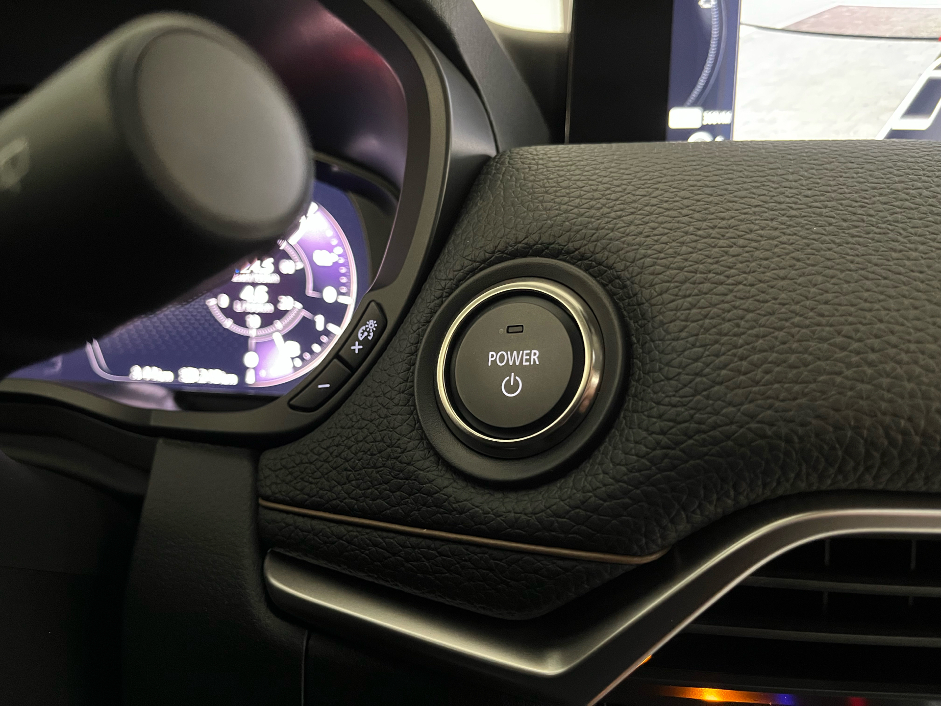 Billede af Mazda CX-60 3,3 e-Skyactiv  Mild hybrid Homura 200HK 5d 8g Aut.