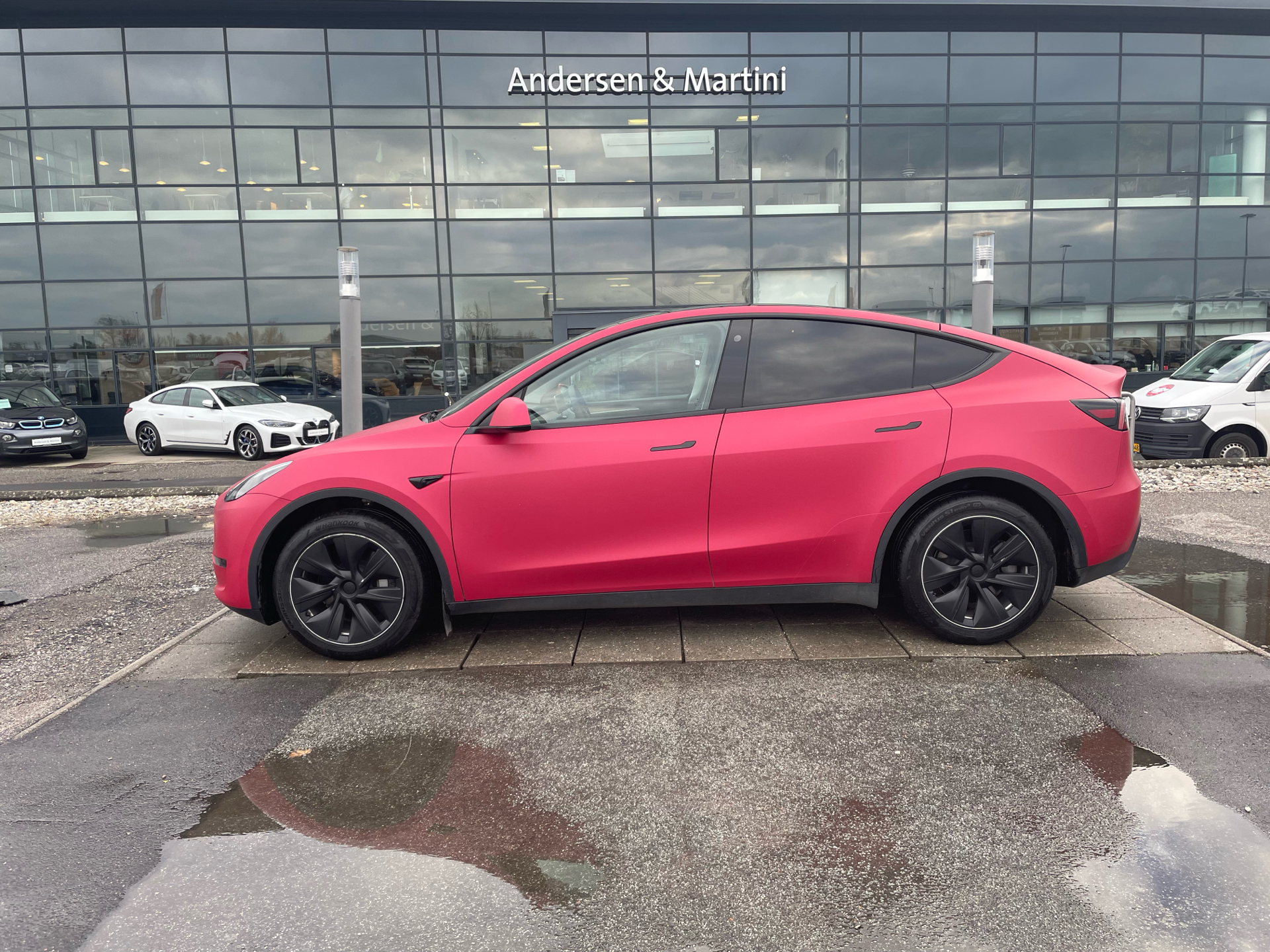 Tesla Model Y EL Long Range AWD 514HK 5d Aut.