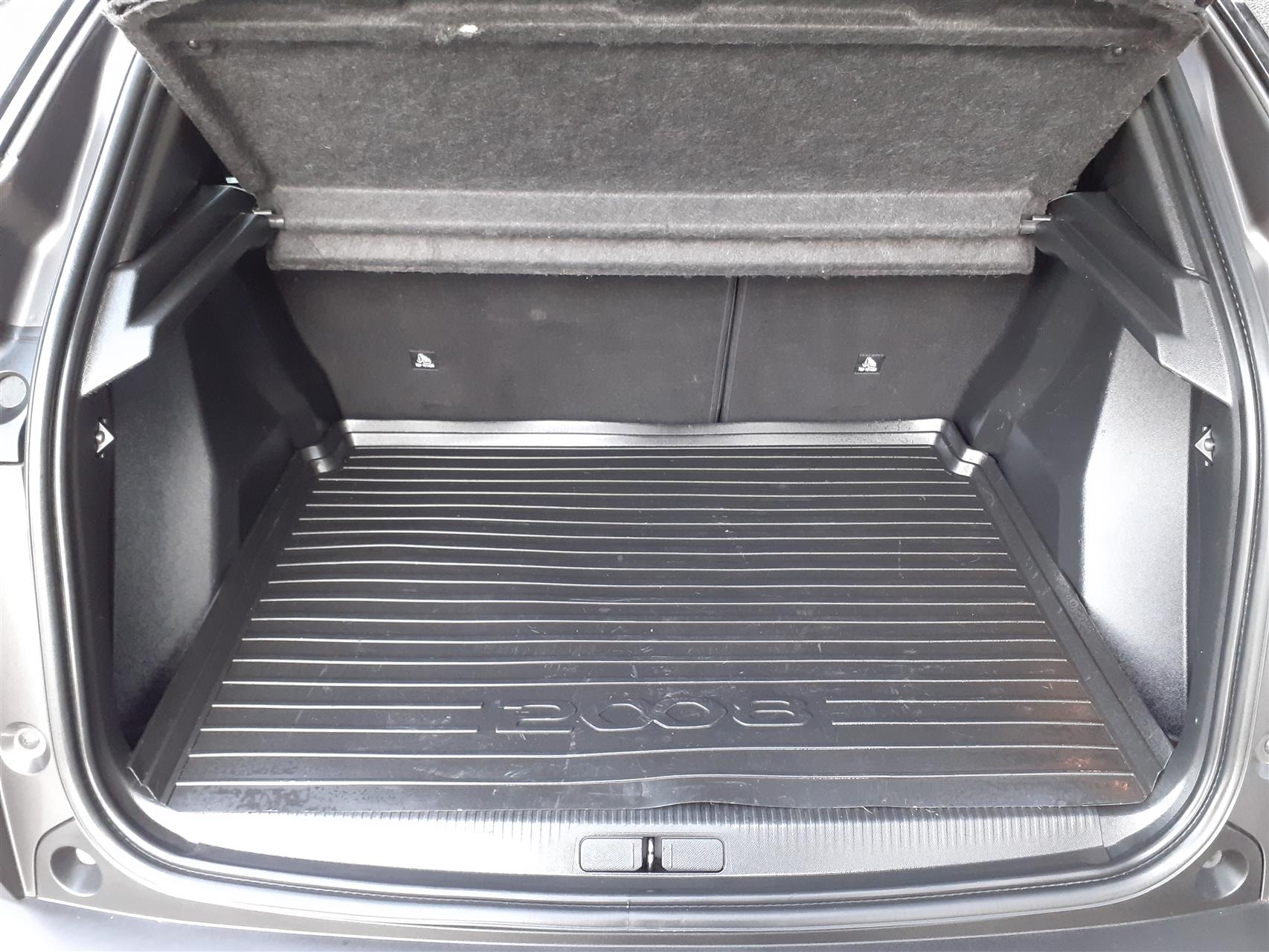 Billede af Peugeot 2008 1,2 PureTech Selection Tech 130HK 5d