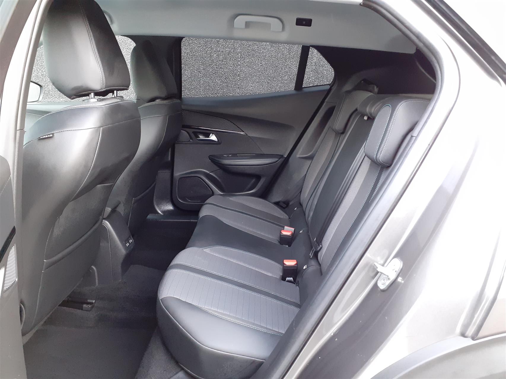 Billede af Peugeot 2008 1,2 PureTech Selection Tech 130HK 5d