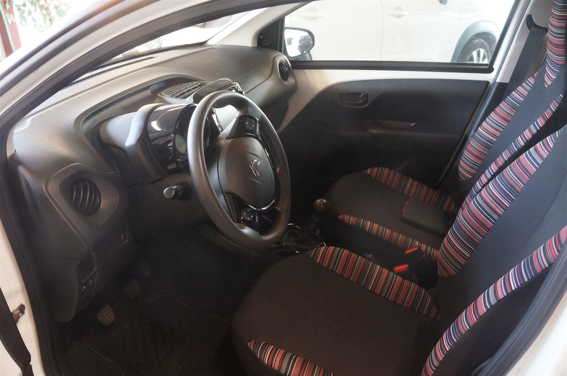 Billede af Citroën C1 1,0 VTi Shine 72HK 5d
