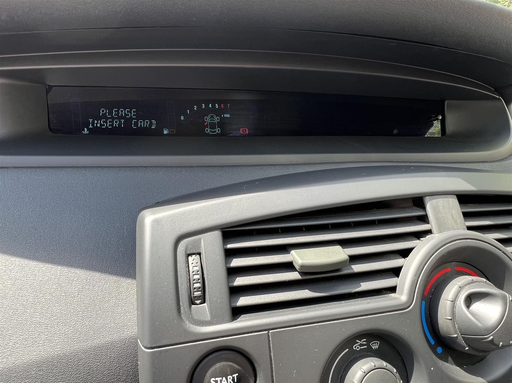 Billede af Renault Grand Scénic 1,6 16V Authentique 115HK Van