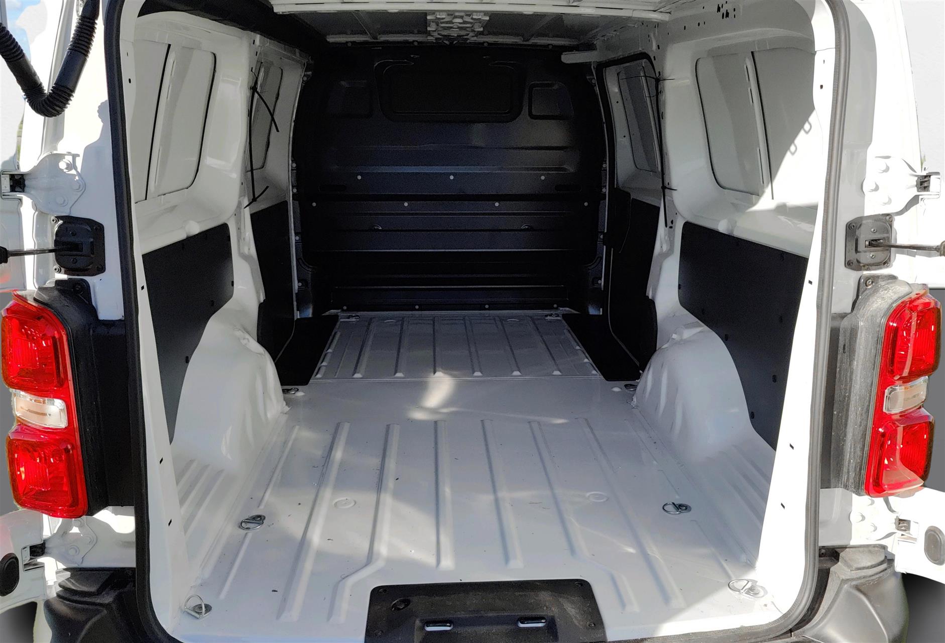 Billede af Toyota Proace Long 2,0 D Comfort 144HK Van 6g