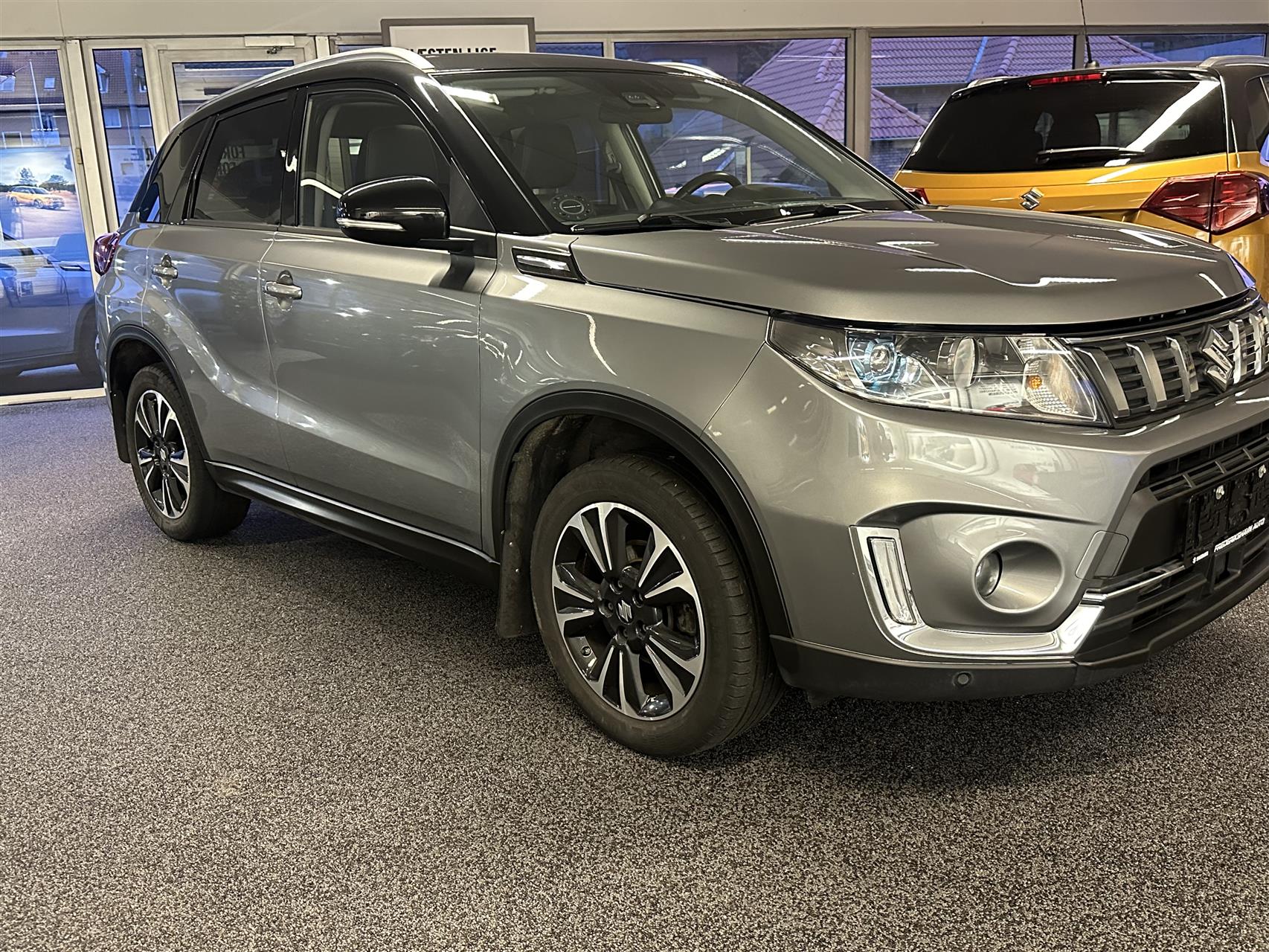 Billede af Suzuki Vitara 1,0 Boosterjet Adventure AllGrip 112HK 5d