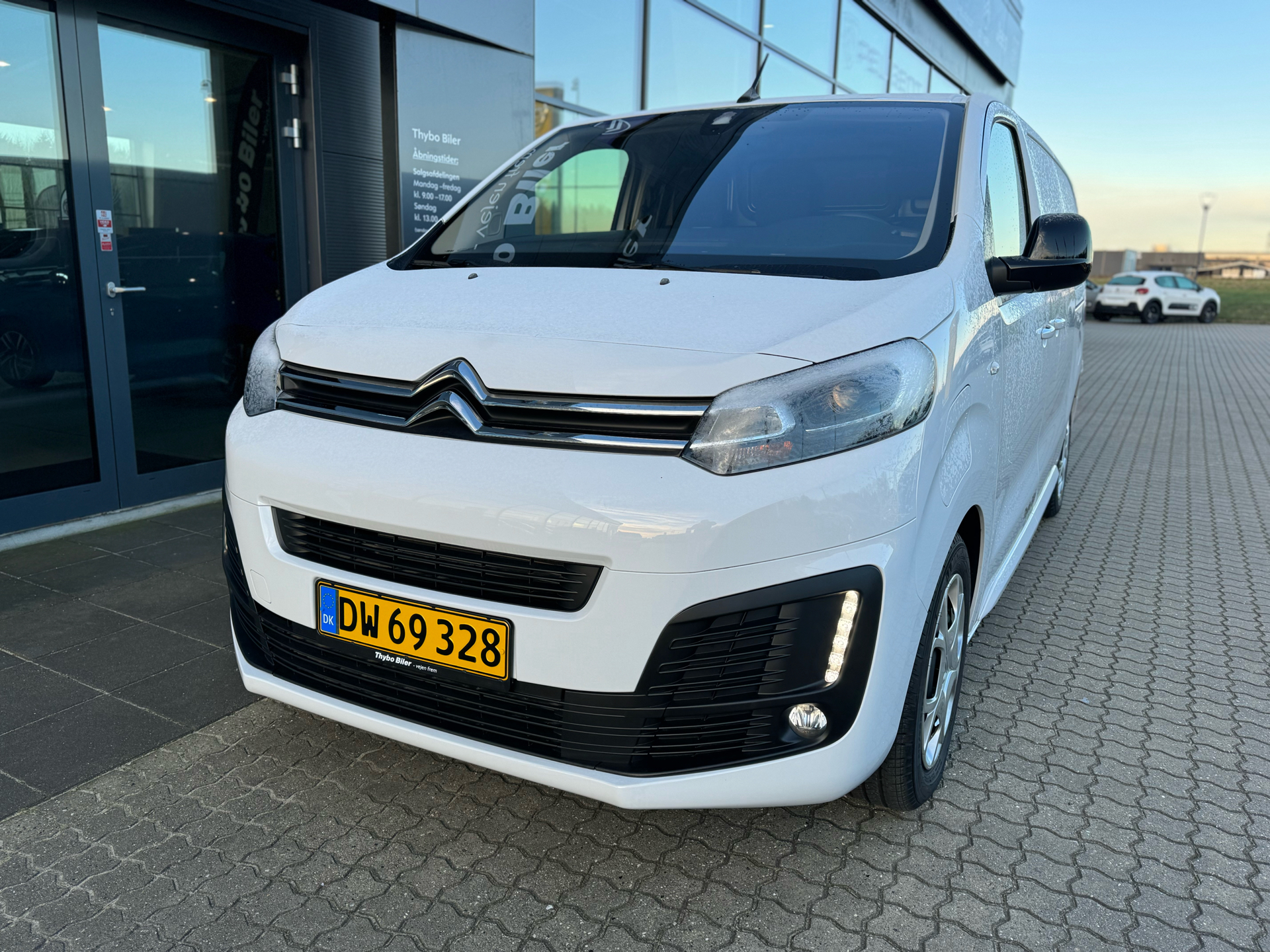 Billede af Citroën e-Jumpy L3 EL Masterline 136HK Van Trinl. Gear