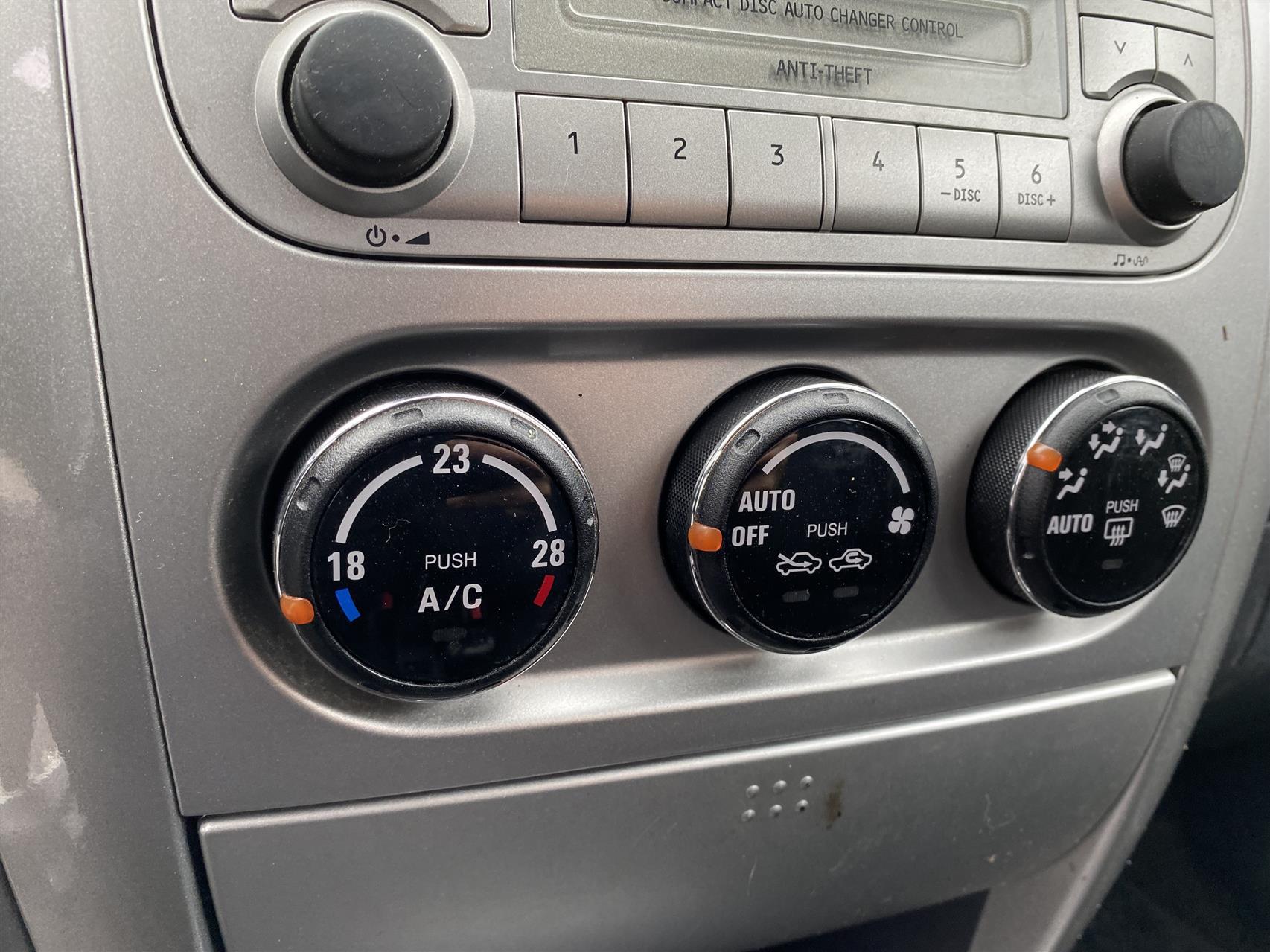 Billede af Suzuki Liana 1,6 106HK 5d