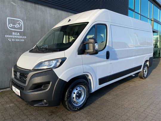 Fiat Ducato 35 L3H2 2,3 MJT Professional Plus 140HK Van 9g Aut.