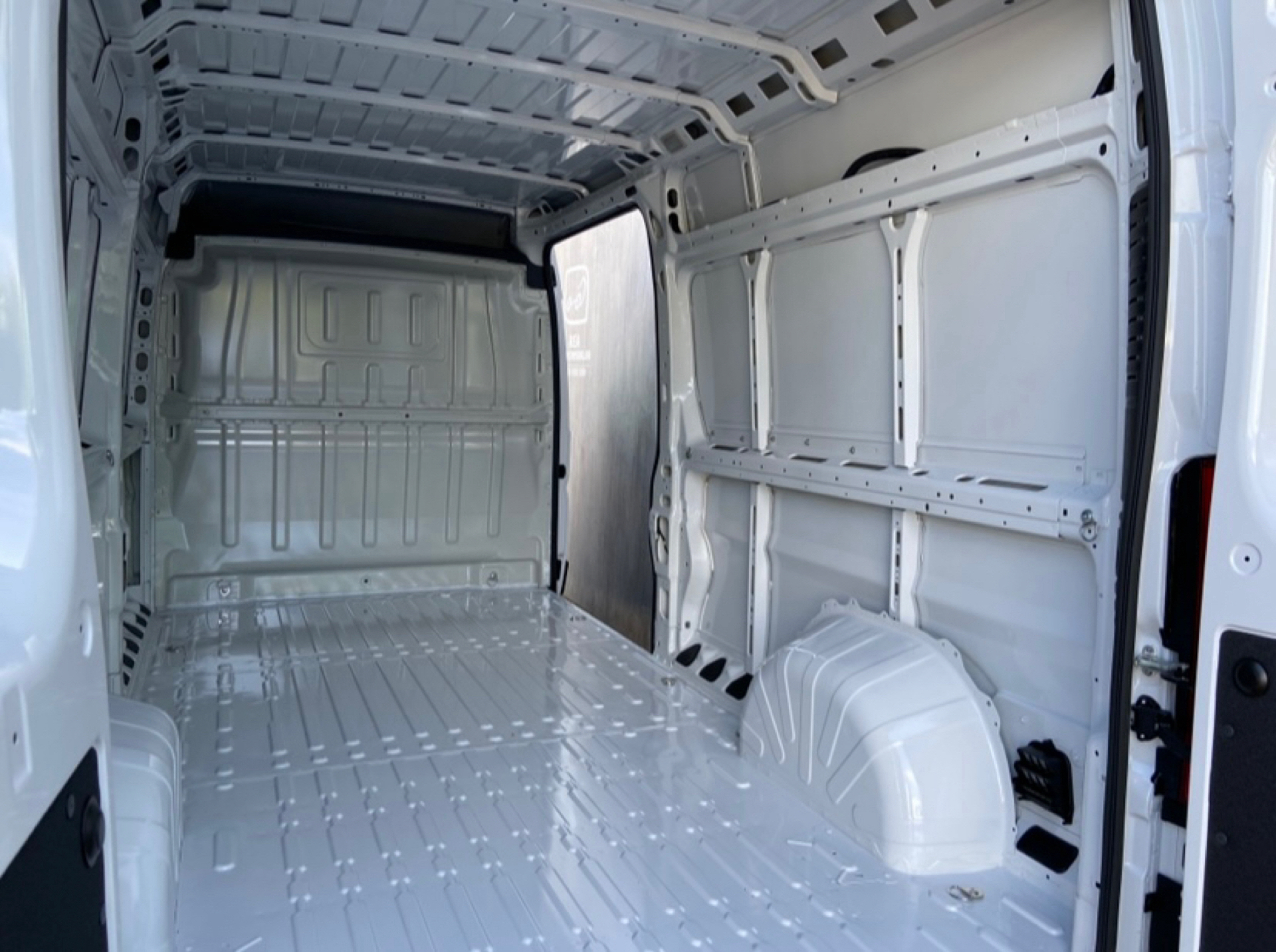 Billede af Fiat Ducato 35 L3H2 2,3 MJT Professional Plus 140HK Van 9g Aut.