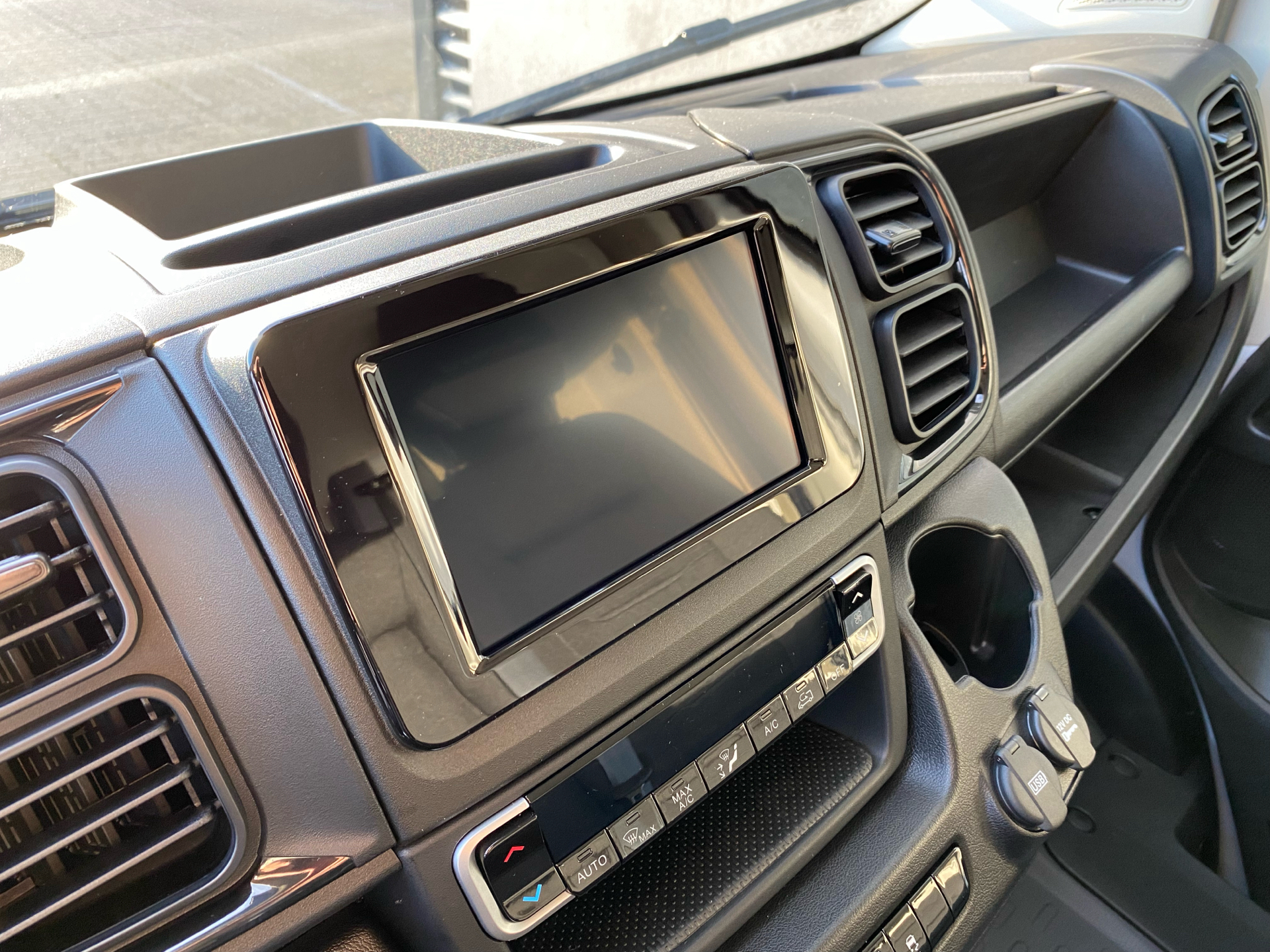 Billede af Fiat Ducato 35 L3H2 2,3 MJT Professional Plus 140HK Van 9g Aut.