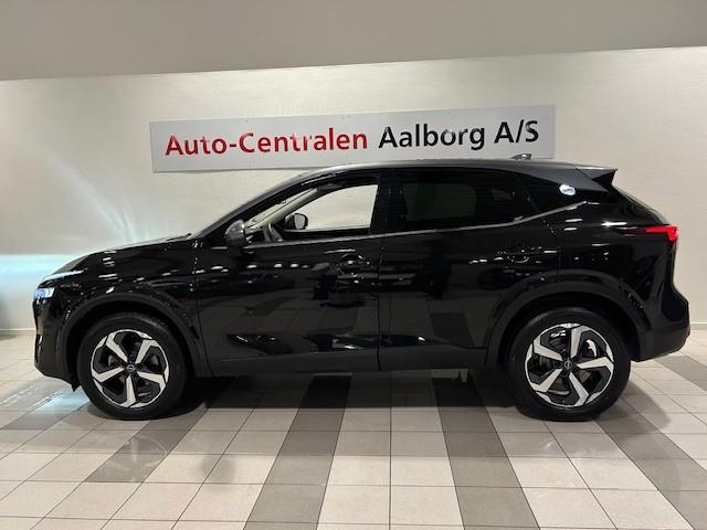 Billede af Nissan Qashqai 1,3 MHEV  Mild hybrid N-Connecta X-Tronic 158HK 5d 7g Aut.