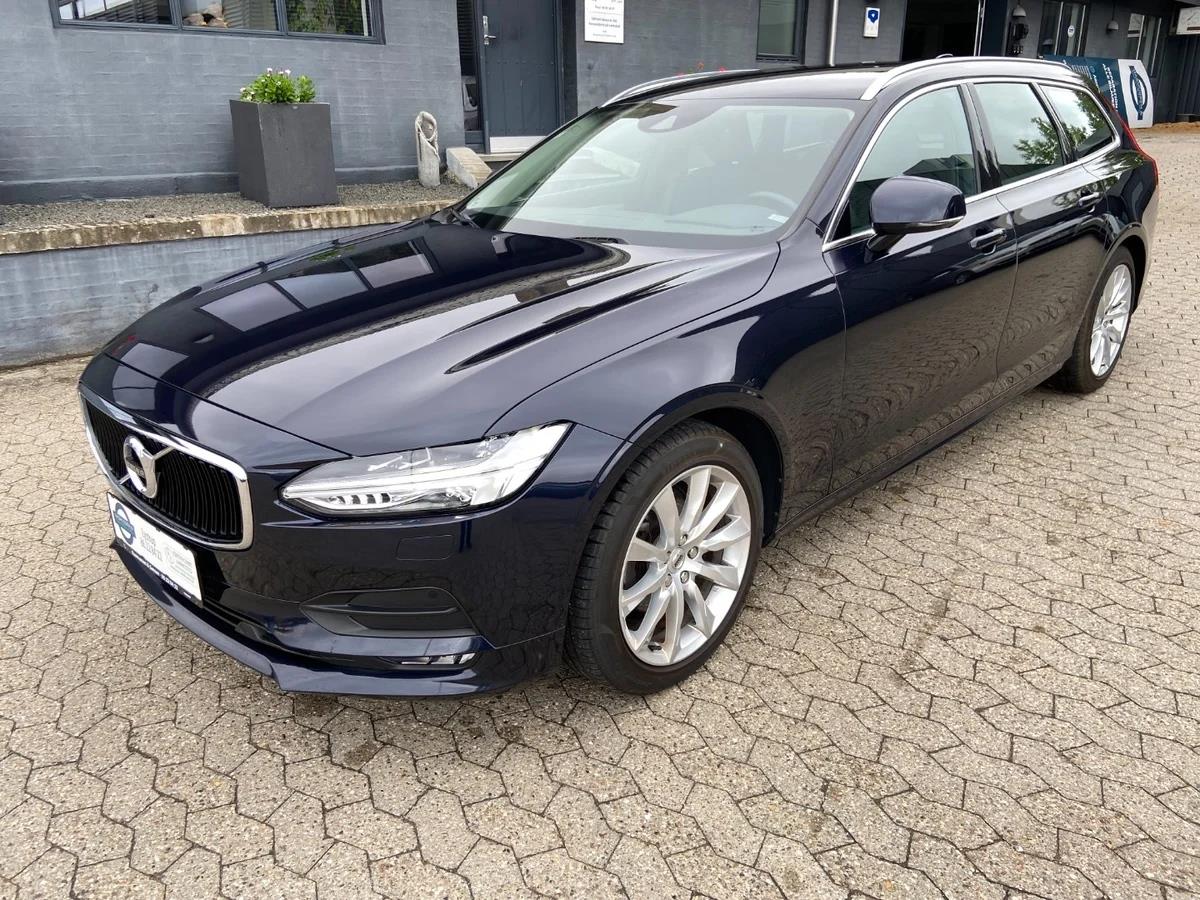 Billede af Volvo V90 2,0 D3 Momentum 150HK Stc 6g