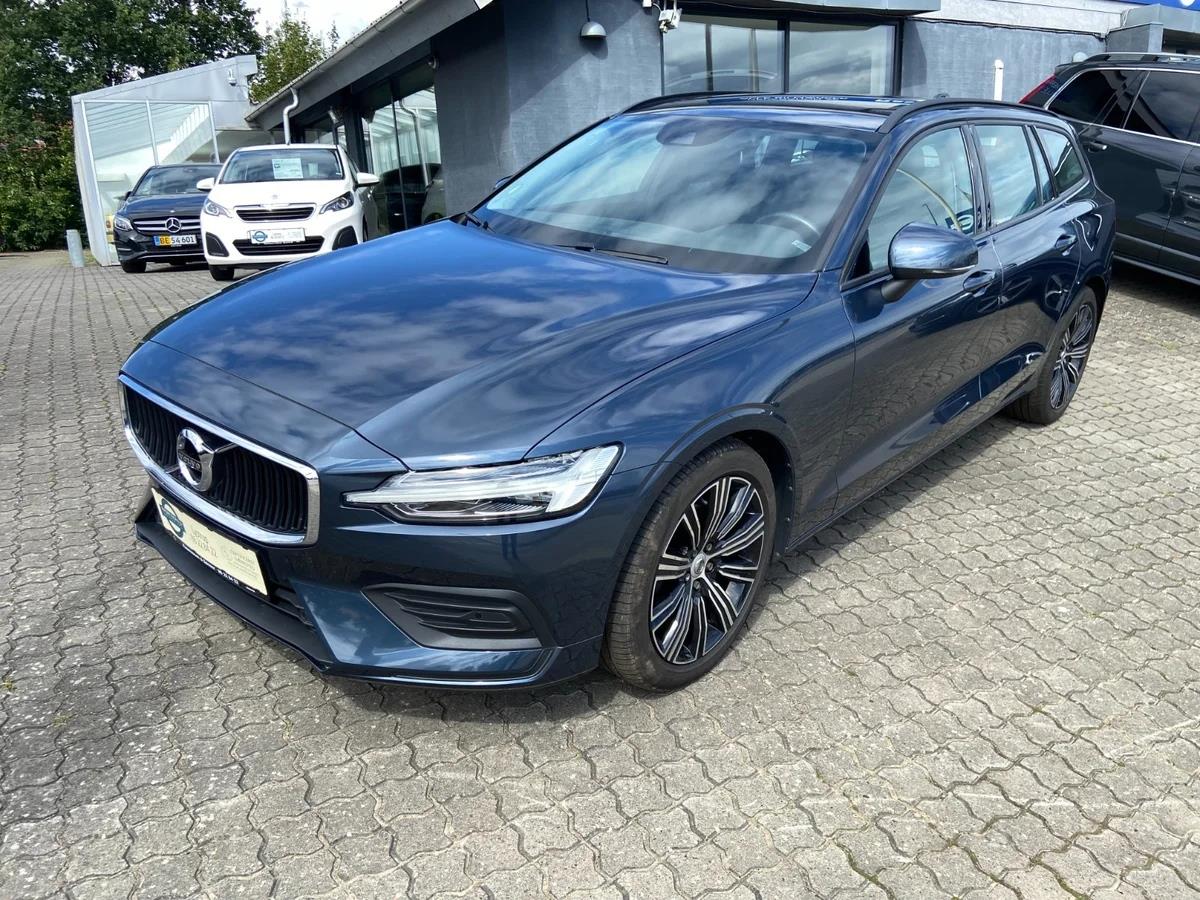 Billede af Volvo V60 2,0 D3 Momentum 150HK Stc 6g Aut.