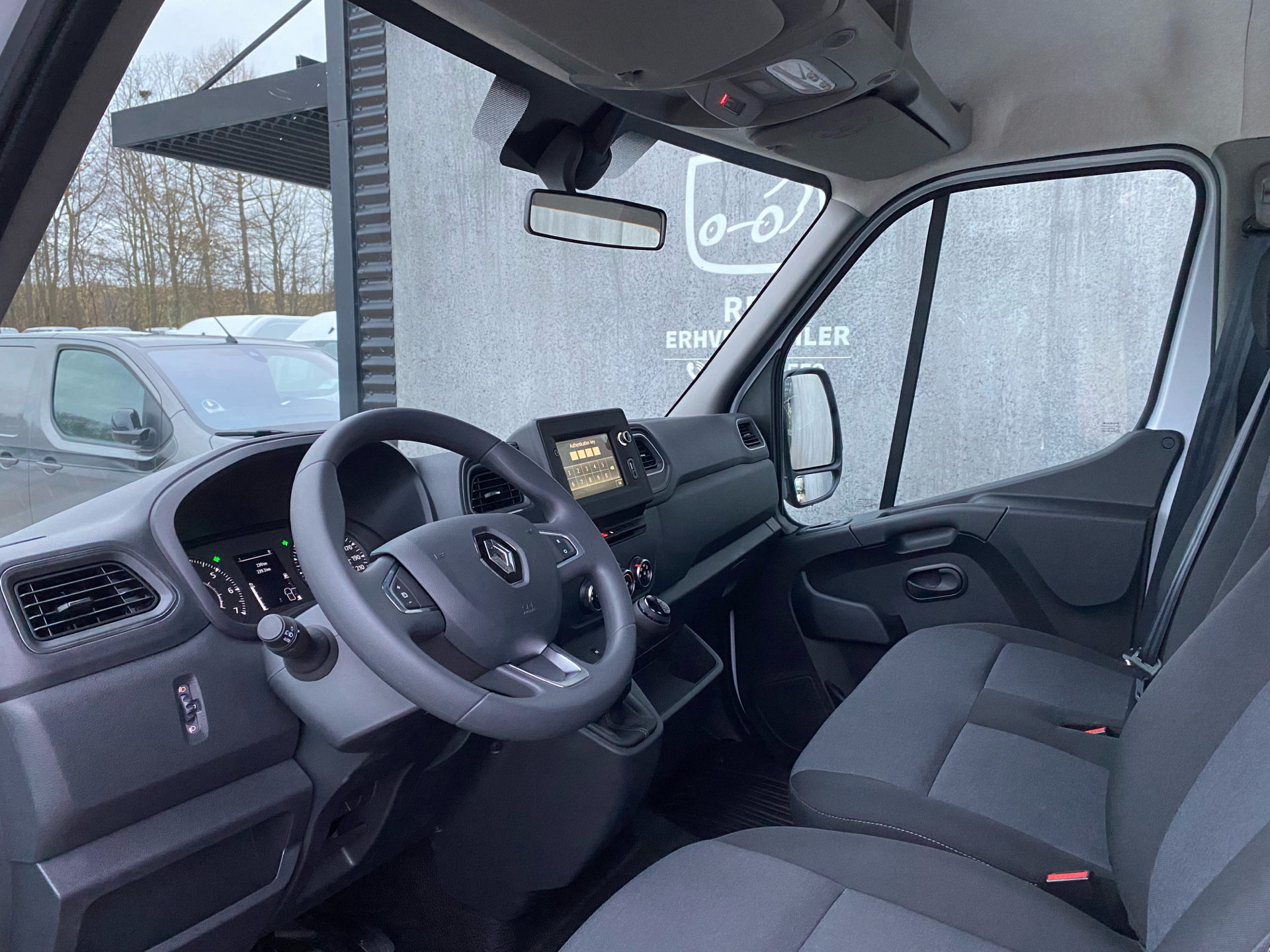 Billede af Renault Master T35 L4 2,3 DCI TwinTurbo RWD tvillingehjul 165HK Ladv./Chas. 6g