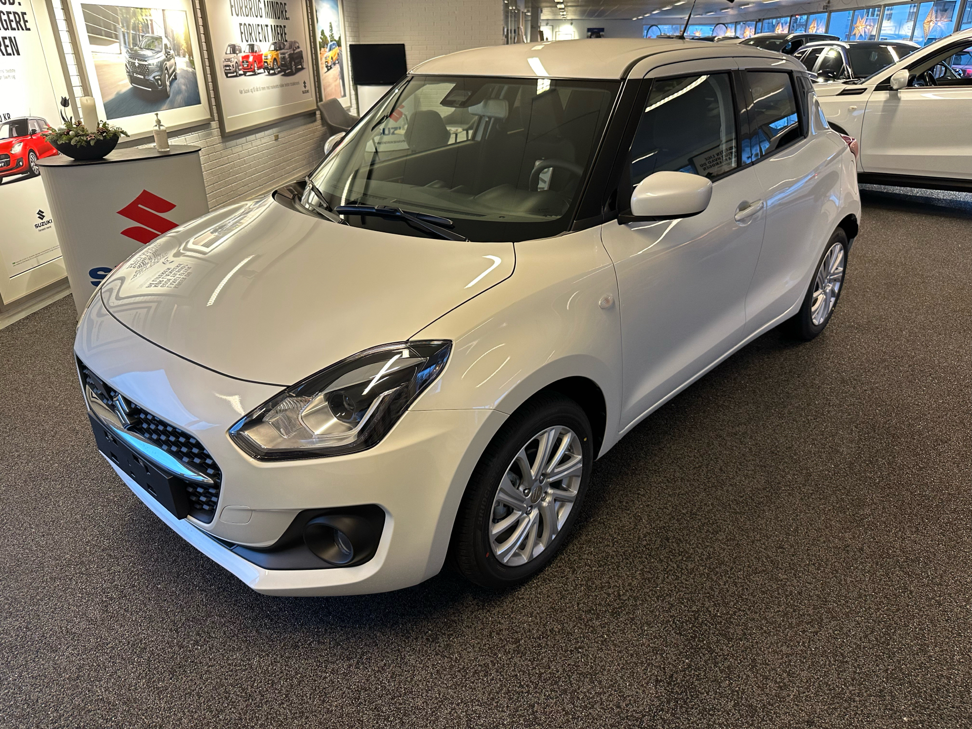 Billede af Suzuki Swift 1,2 Dualjet  Mild hybrid Action AEB 83HK 5d
