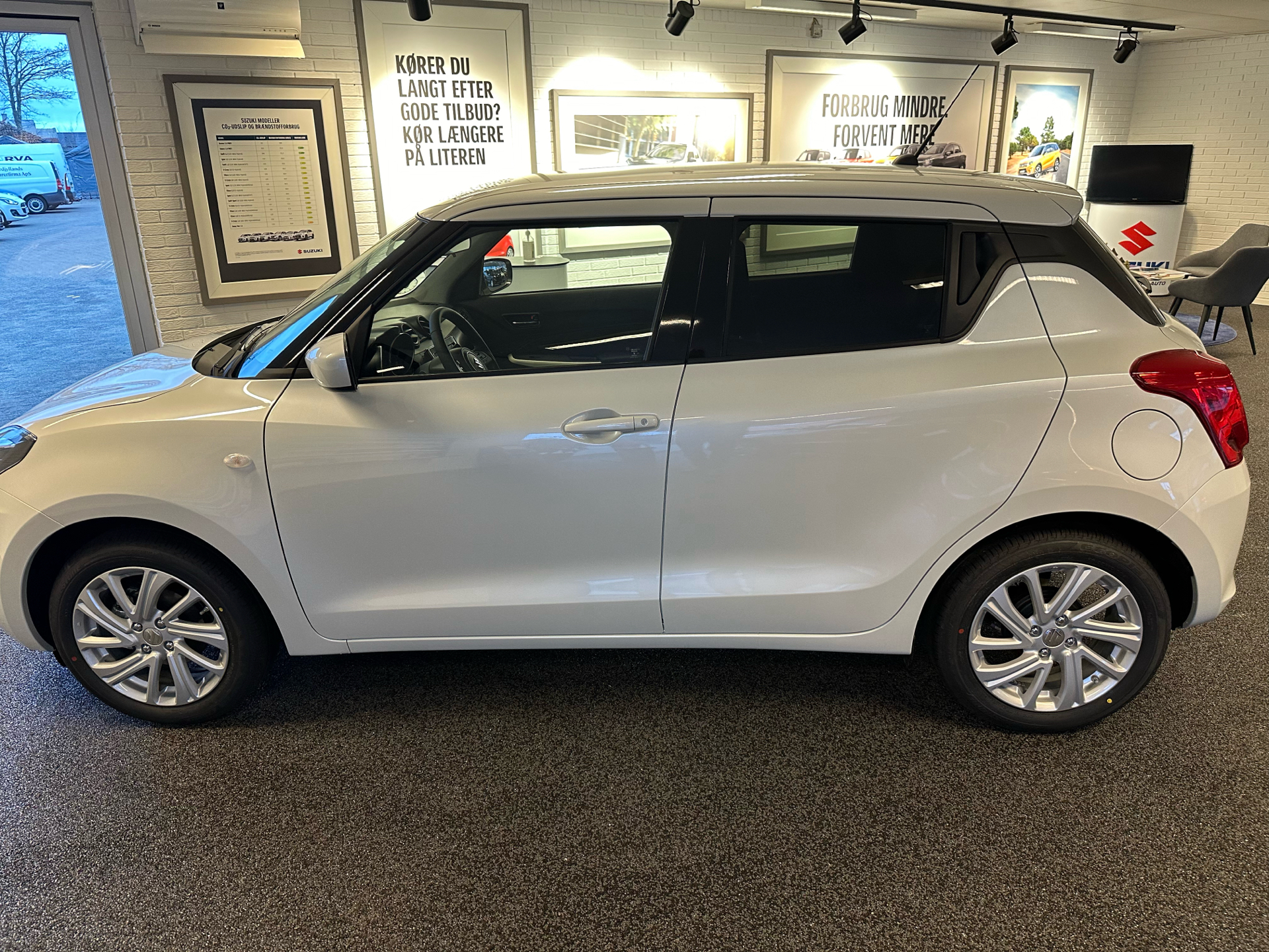 Billede af Suzuki Swift 1,2 Dualjet  Mild hybrid Action AEB 83HK 5d