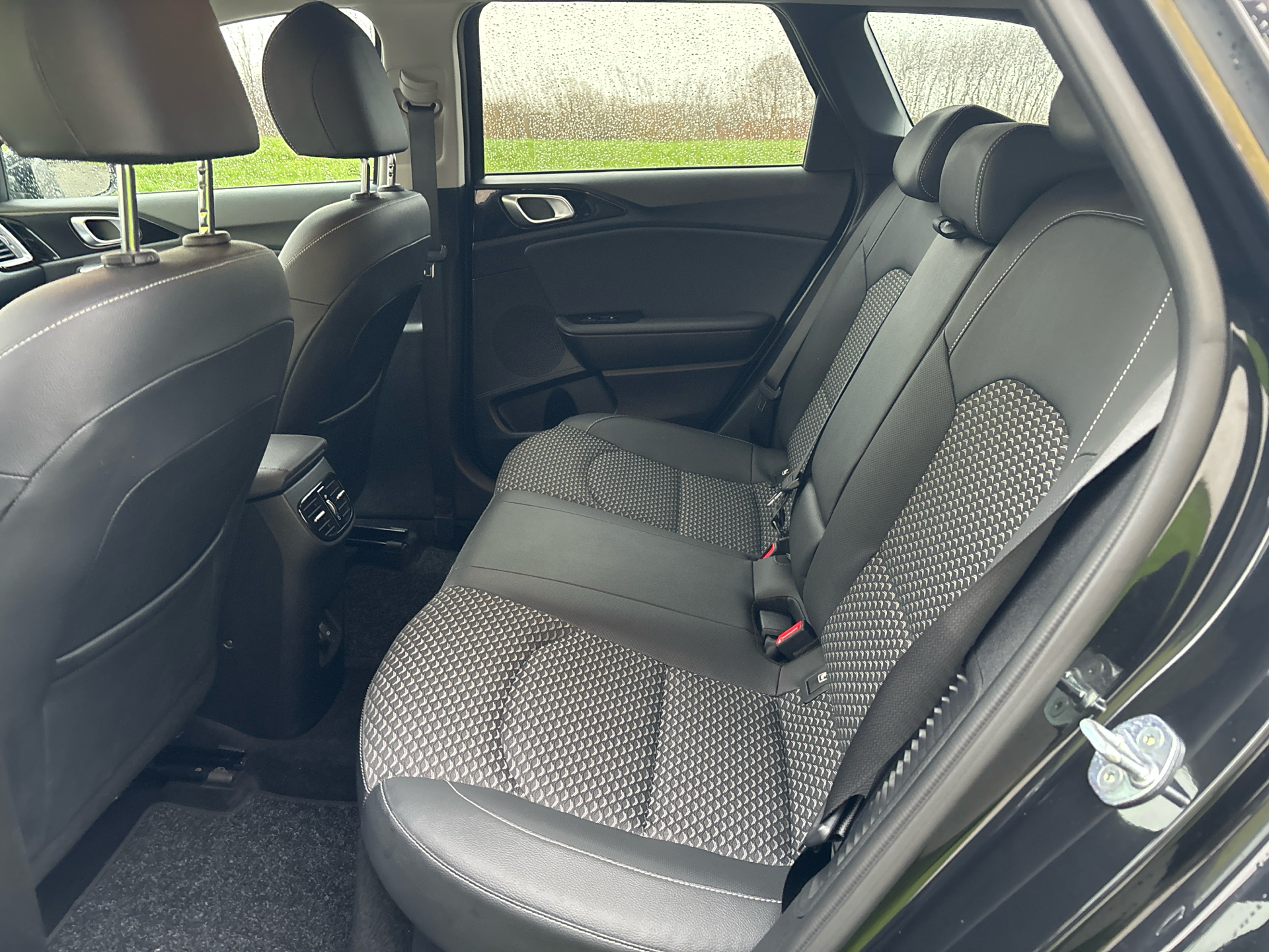 Billede af Kia Ceed SW 1,6 GDI PHEV  Plugin-hybrid Upgrade DCT 141HK Stc 6g Aut.