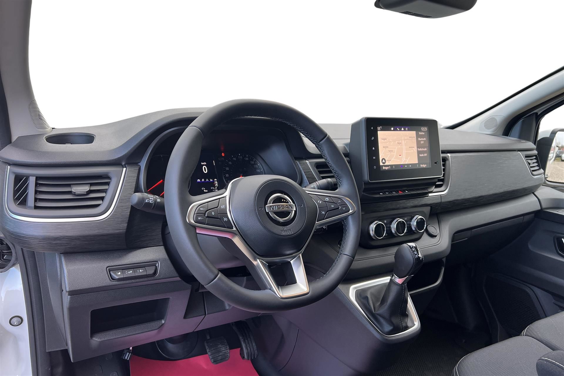 Billede af Nissan Primastar L2H1 2,0 DCi Tekna 150HK Van 6g Aut.