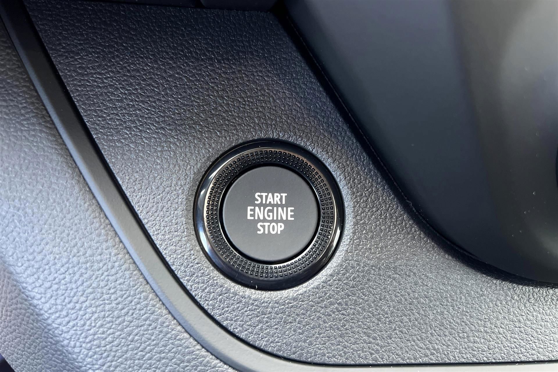 Billede af Nissan Primastar L2H1 2,0 DCi Tekna 150HK Van 6g Aut.