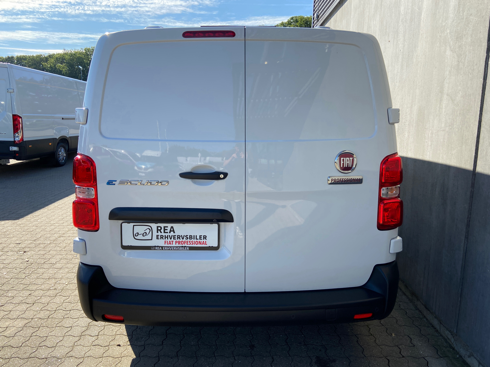 Billede af Fiat E-Scudo L3H1 EL Business 136HK Van Aut.