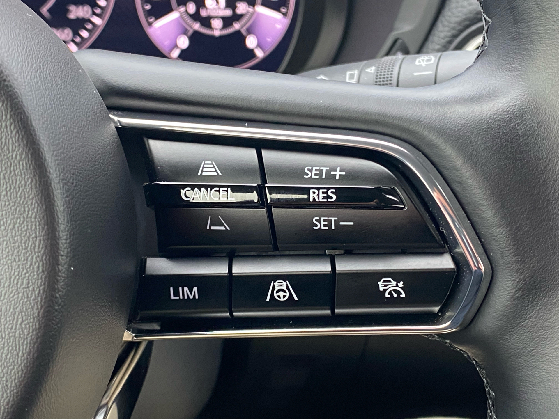 Billede af Mazda CX-60 2,5 e-Skyactiv  Plugin-hybrid Homura AWD 327HK 5d 8g Aut.