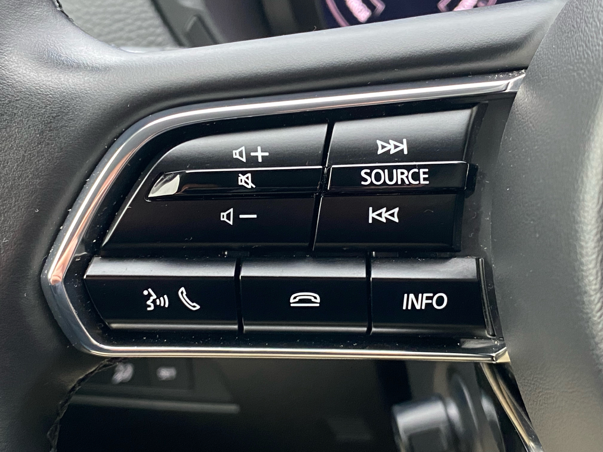 Billede af Mazda CX-60 2,5 e-Skyactiv  Plugin-hybrid Homura AWD 327HK 5d 8g Aut.