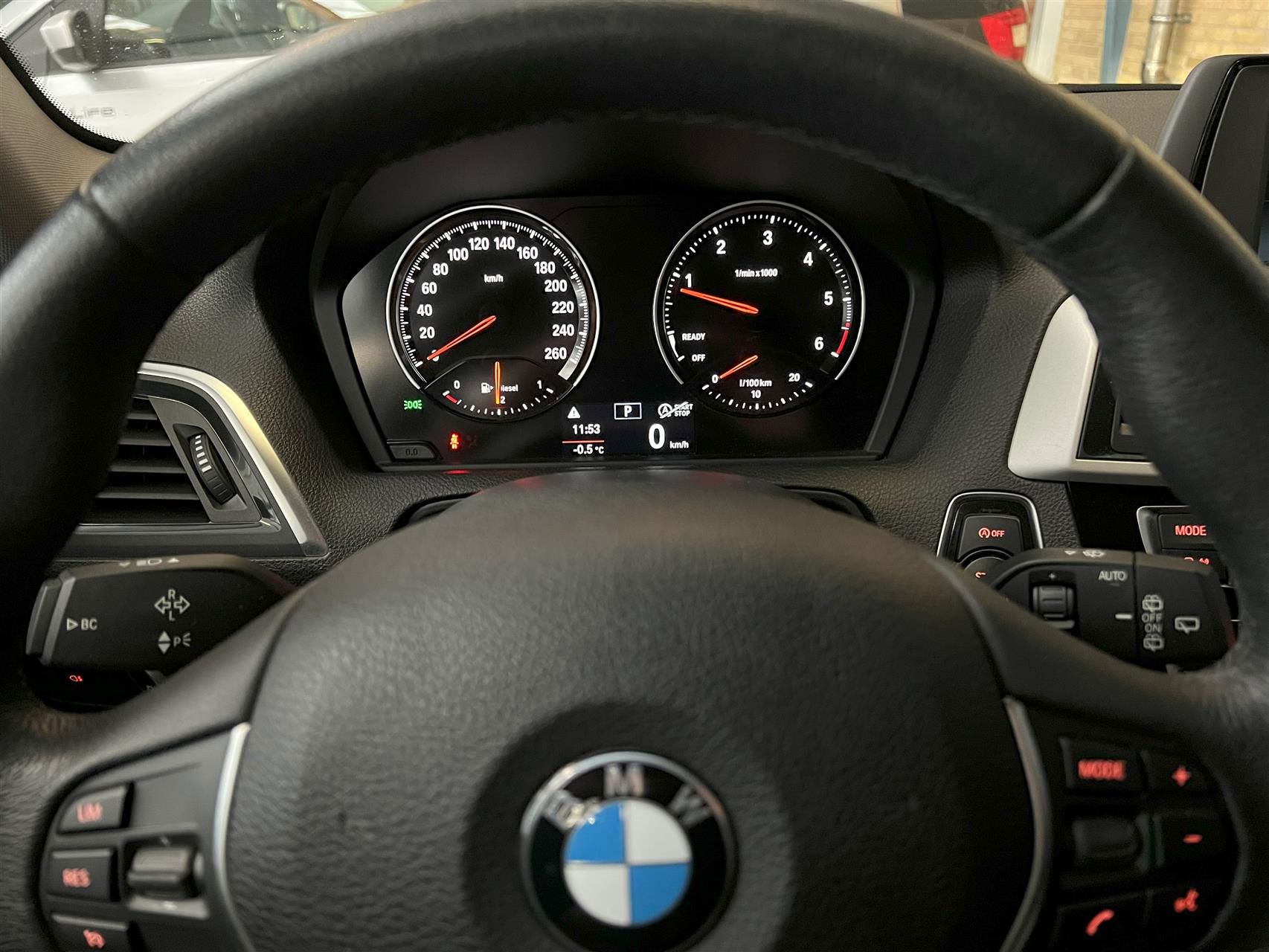 Billede af BMW 118d 2,0 D Advantage 150HK 5d Aut. 