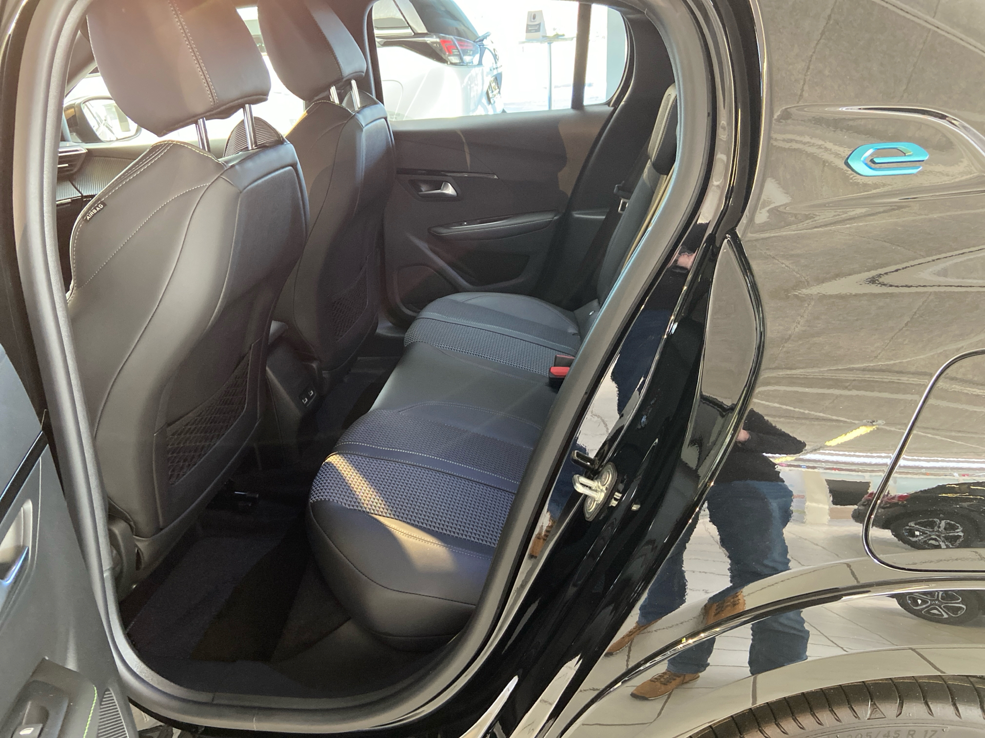 Billede af Peugeot 208 e-208 136 5-dørs