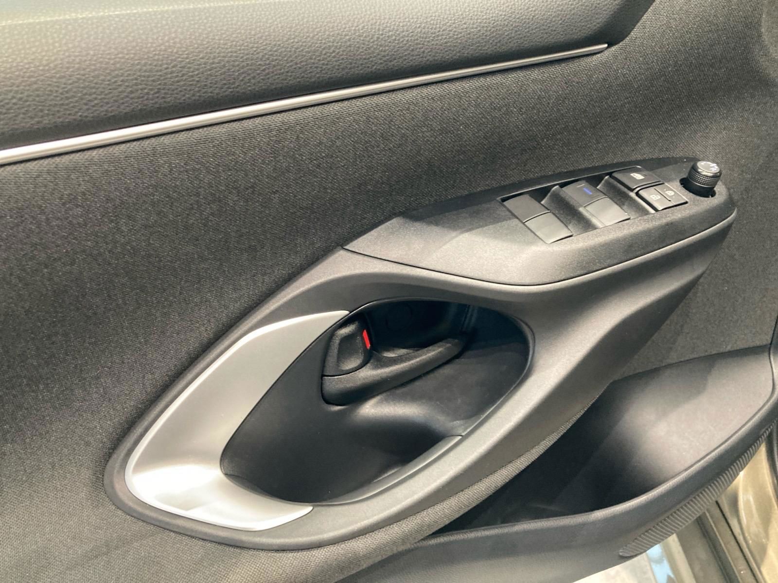 Billede af Mazda 2 1,5 VVT-I  Hybrid Agile CVT 116HK 5d Trinl. Gear