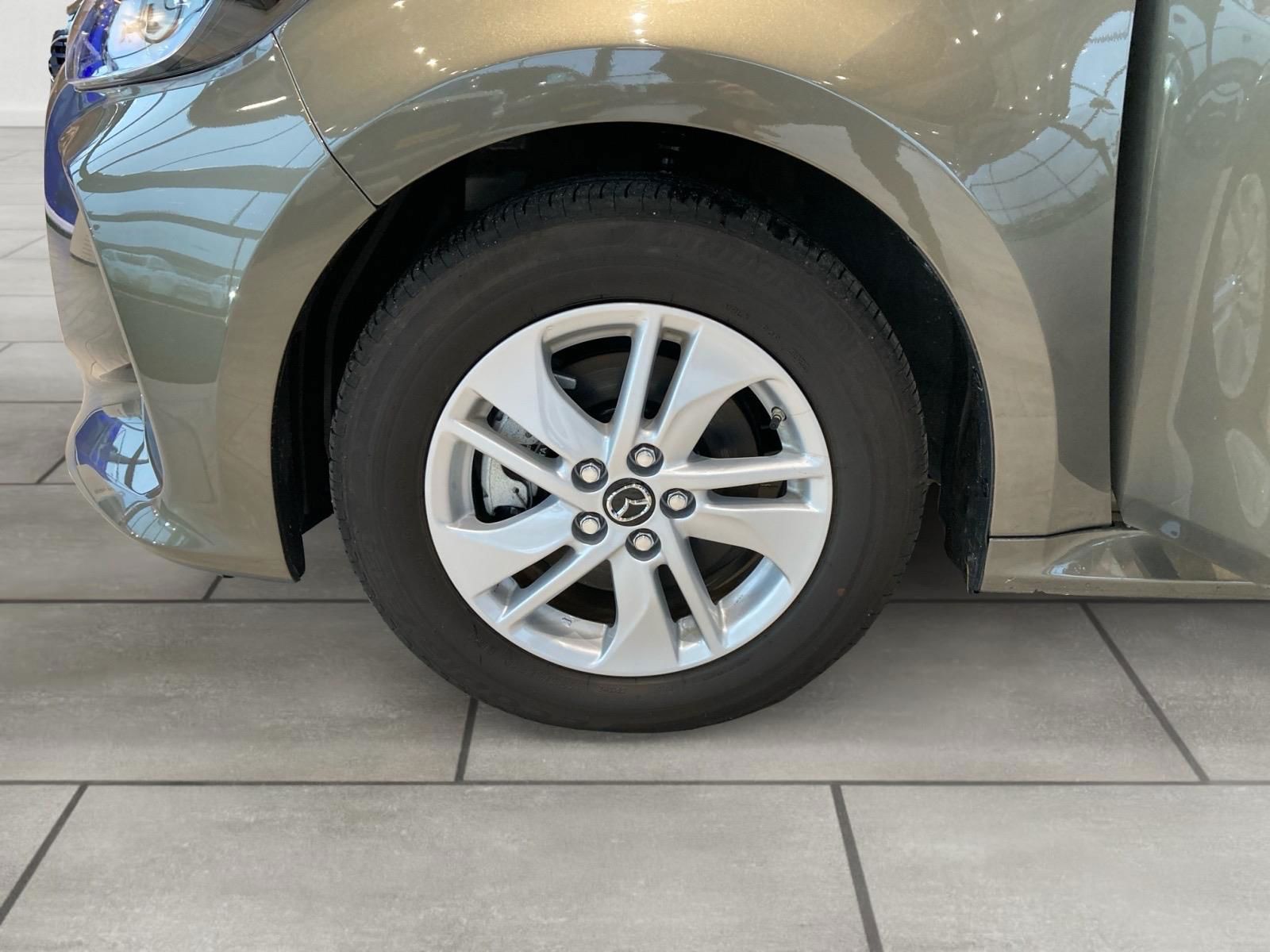 Billede af Mazda 2 1,5 VVT-I  Hybrid Agile CVT 116HK 5d Trinl. Gear