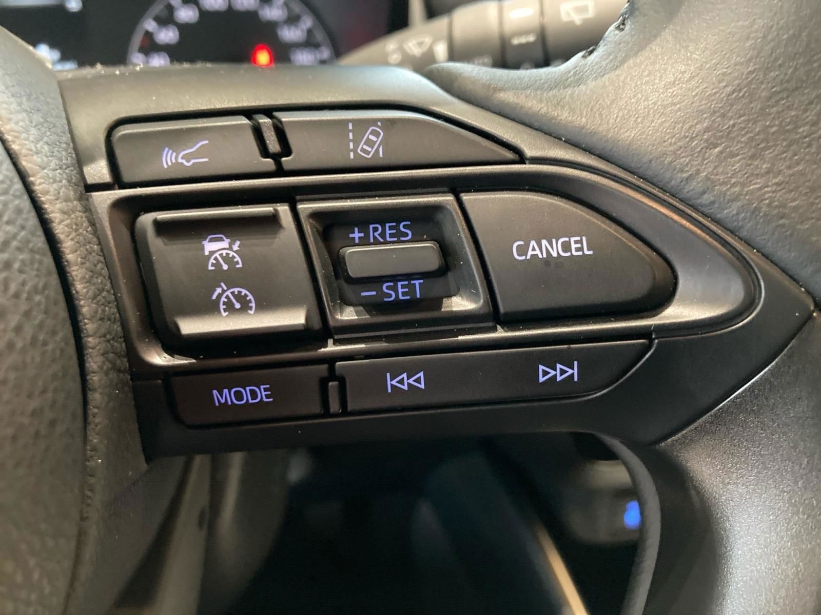 Billede af Mazda 2 1,5 VVT-I  Hybrid Agile CVT 116HK 5d Trinl. Gear