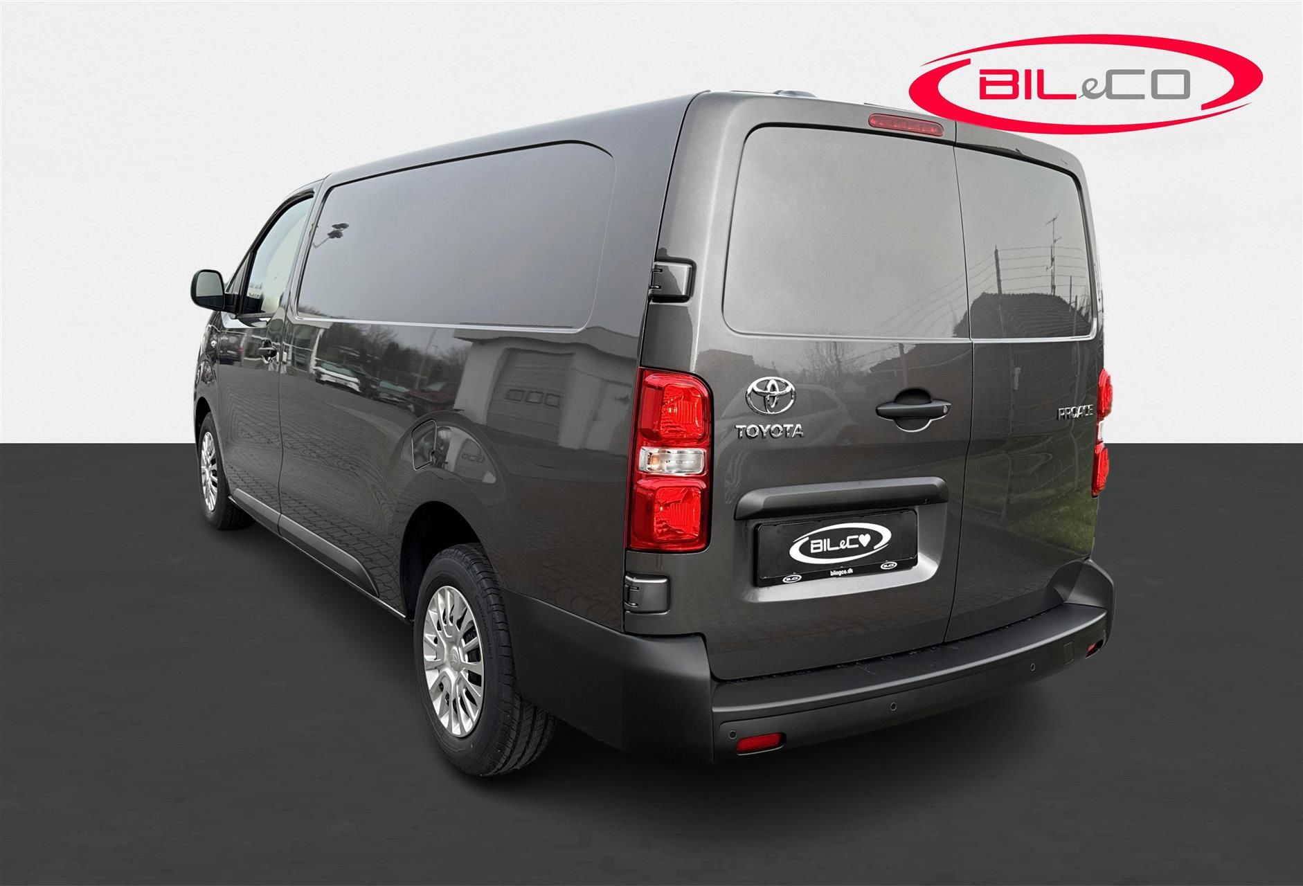 Billede af Toyota Proace 2.0D 144hp Long/En skydedør COMFORT Master
