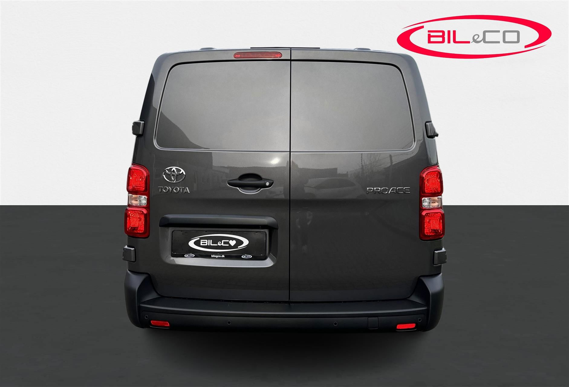 Billede af Toyota Proace 2.0D 144hp Long/En skydedør COMFORT Master