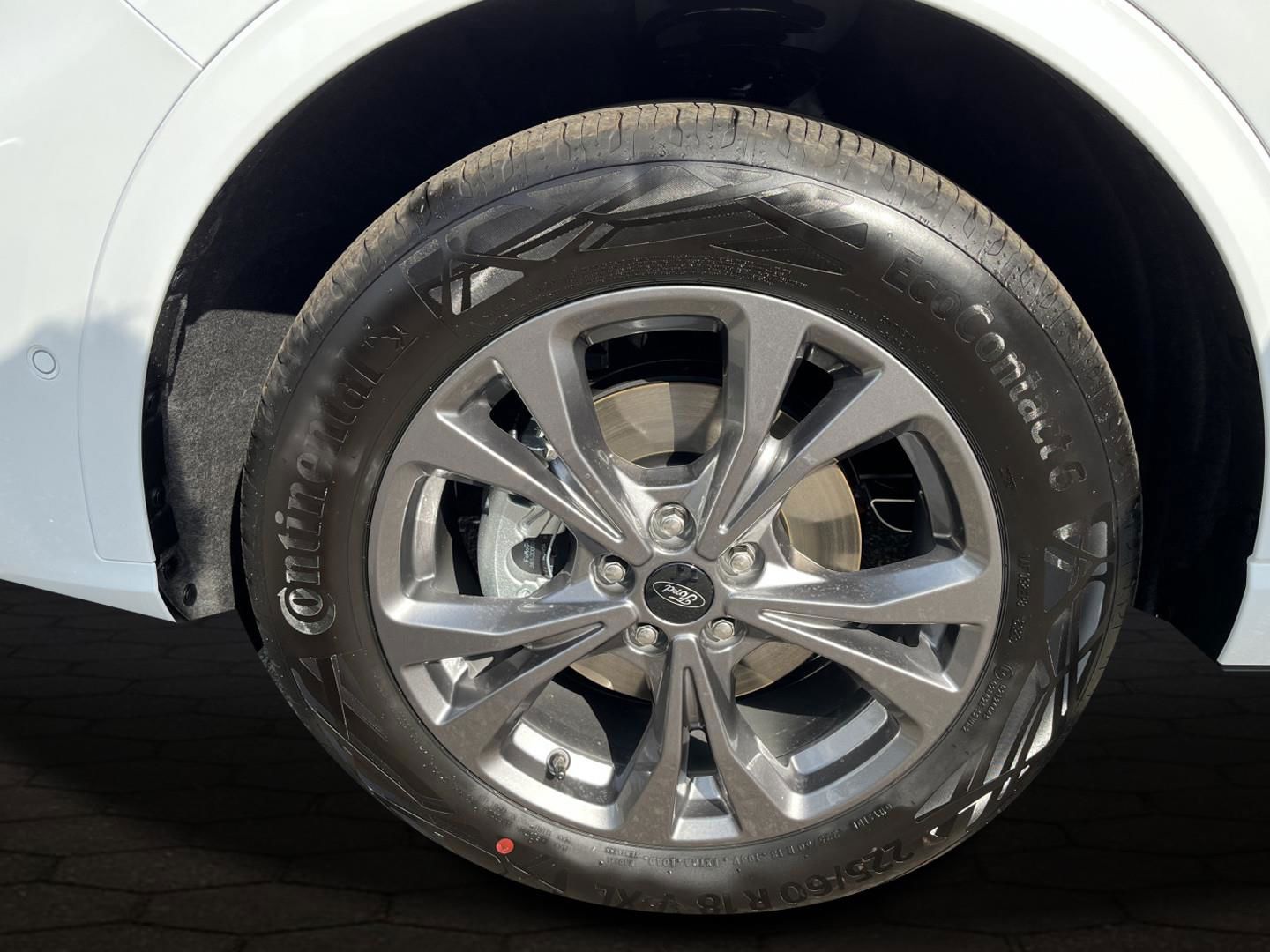 Billede af Ford Kuga 2,5 Plugin-hybrid ST-Line X CVT 225HK 5d Trinl. Gear