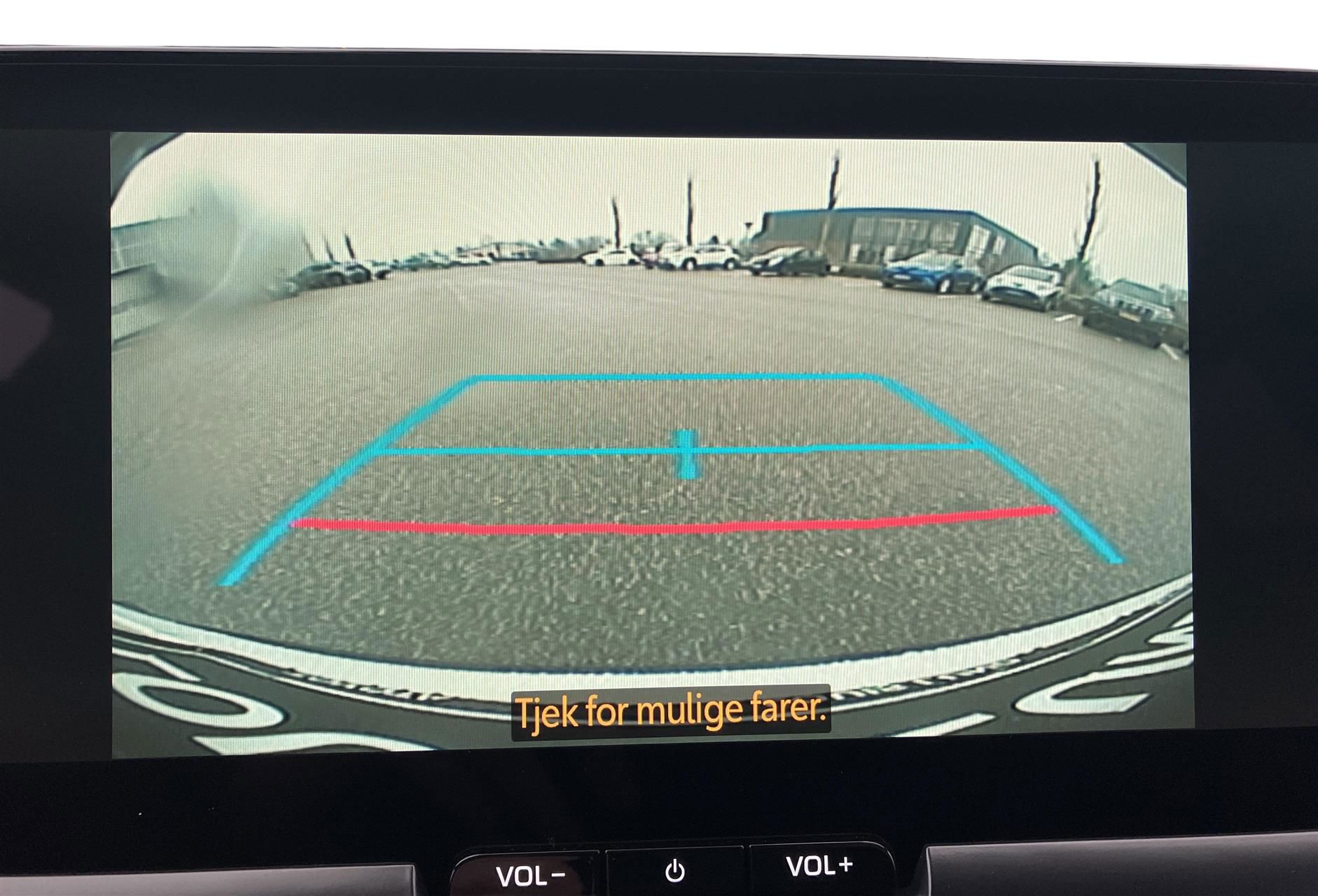 Billede af Toyota C-HR 1,8 Hybrid Style Smart Bi-tone Multidrive S 140HK 5d 6g