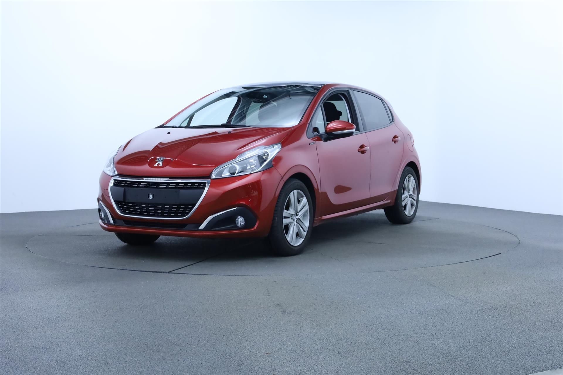 Peugeot 208 1,2 PureTech Signature Sky 82HK 5d