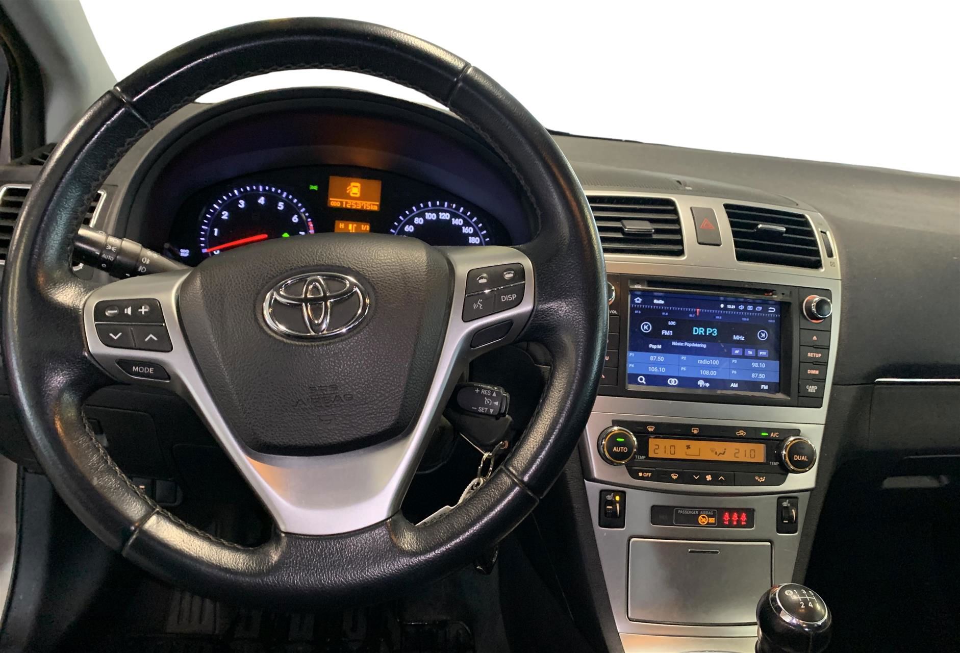 Billede af Toyota Avensis Touring Sports 1,8 VVT-I T2 Premium 147HK Stc 6g