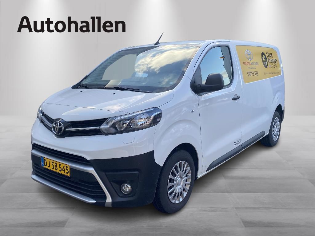 Billede af Toyota Proace Medium 2,0 D Comfort Master 144HK Van 8g Aut.