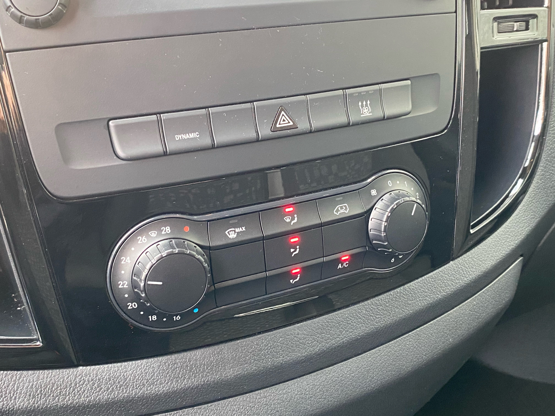 Billede af Mercedes-Benz eVito 112 A2 EL 116HK Van Aut.