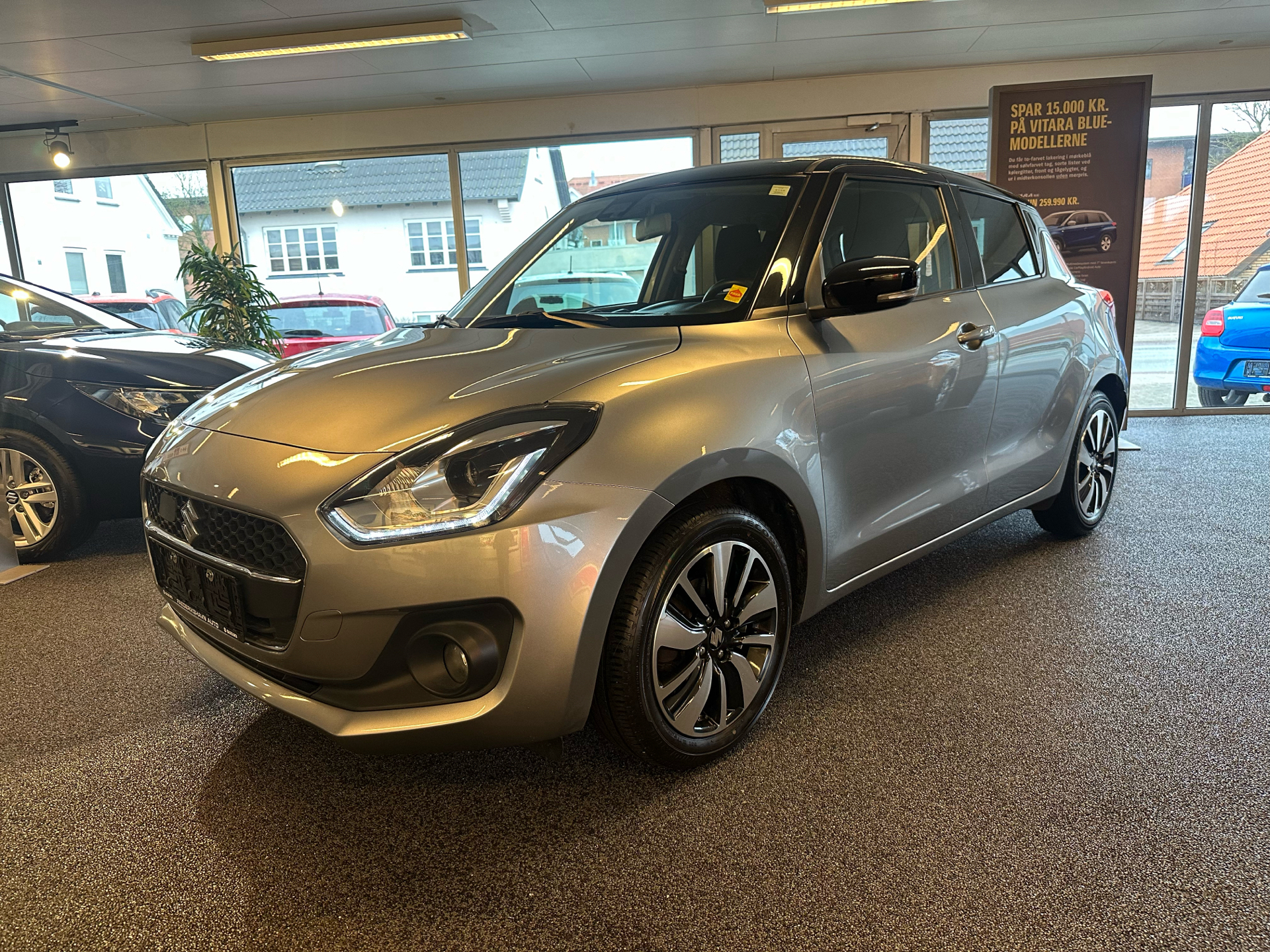 Billede af Suzuki Swift 1,2 Dualjet  Mild hybrid Exclusive Gold mild-hybrid 90HK 5d