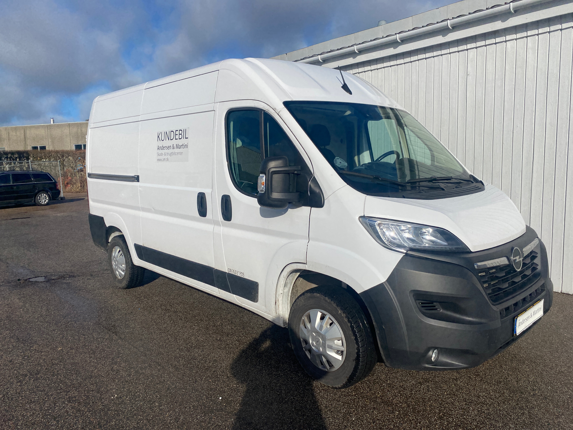 Billede af Opel Movano 35 L2H2 2,2 BlueHDi Enjoy 140HK Van 6g