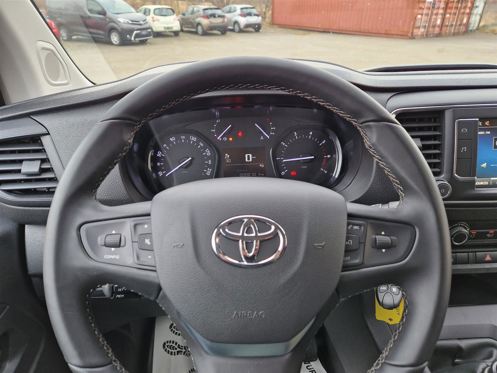 Billede af Toyota Proace 2.0D 144hp Long/En skydedør COMFORT Master