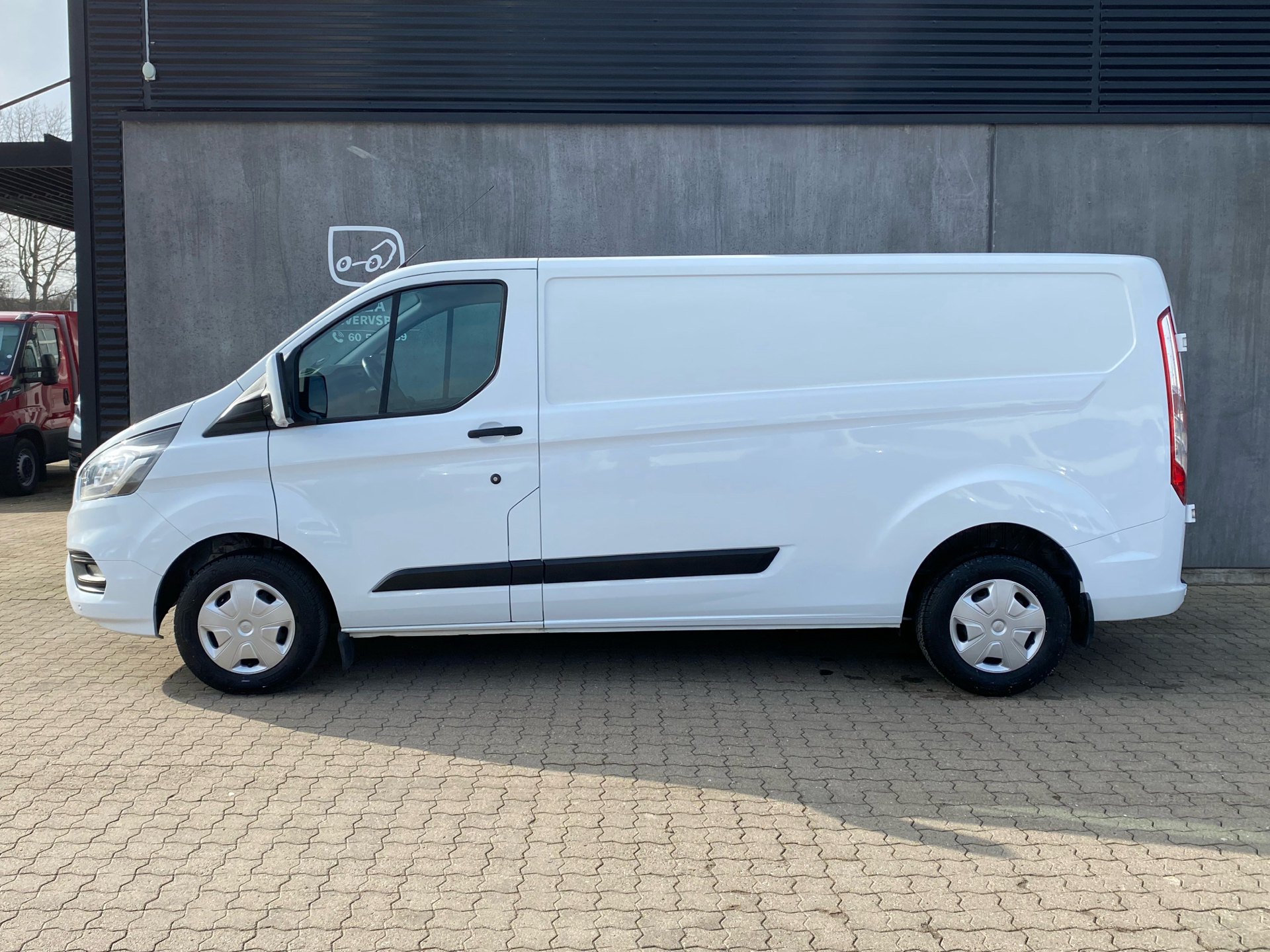 Billede af Ford Transit Custom 300 L2H1 2,0 TDCi Trend 170HK Van 6g