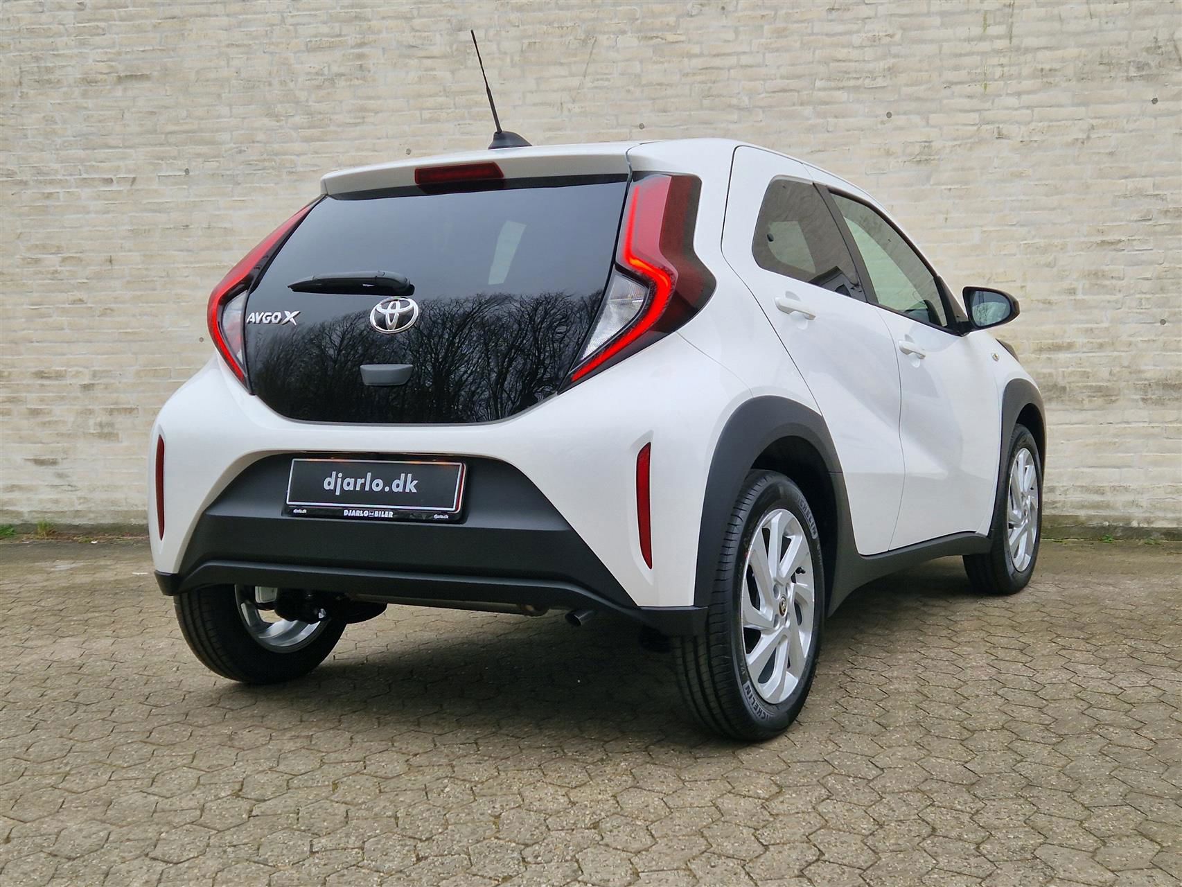 Billede af Toyota Aygo X 1,0 VVT-I Active 72HK 5d