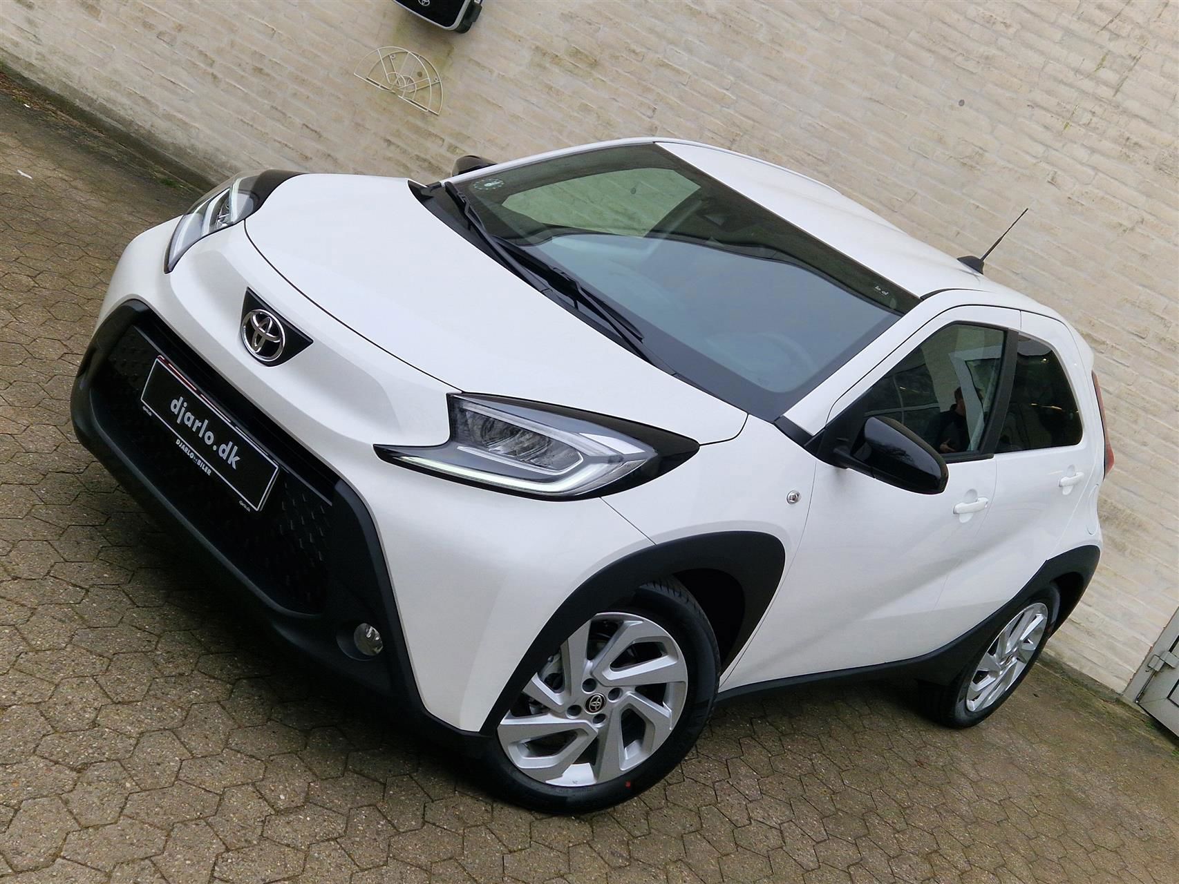 Billede af Toyota Aygo X 1,0 VVT-I Active 72HK 5d