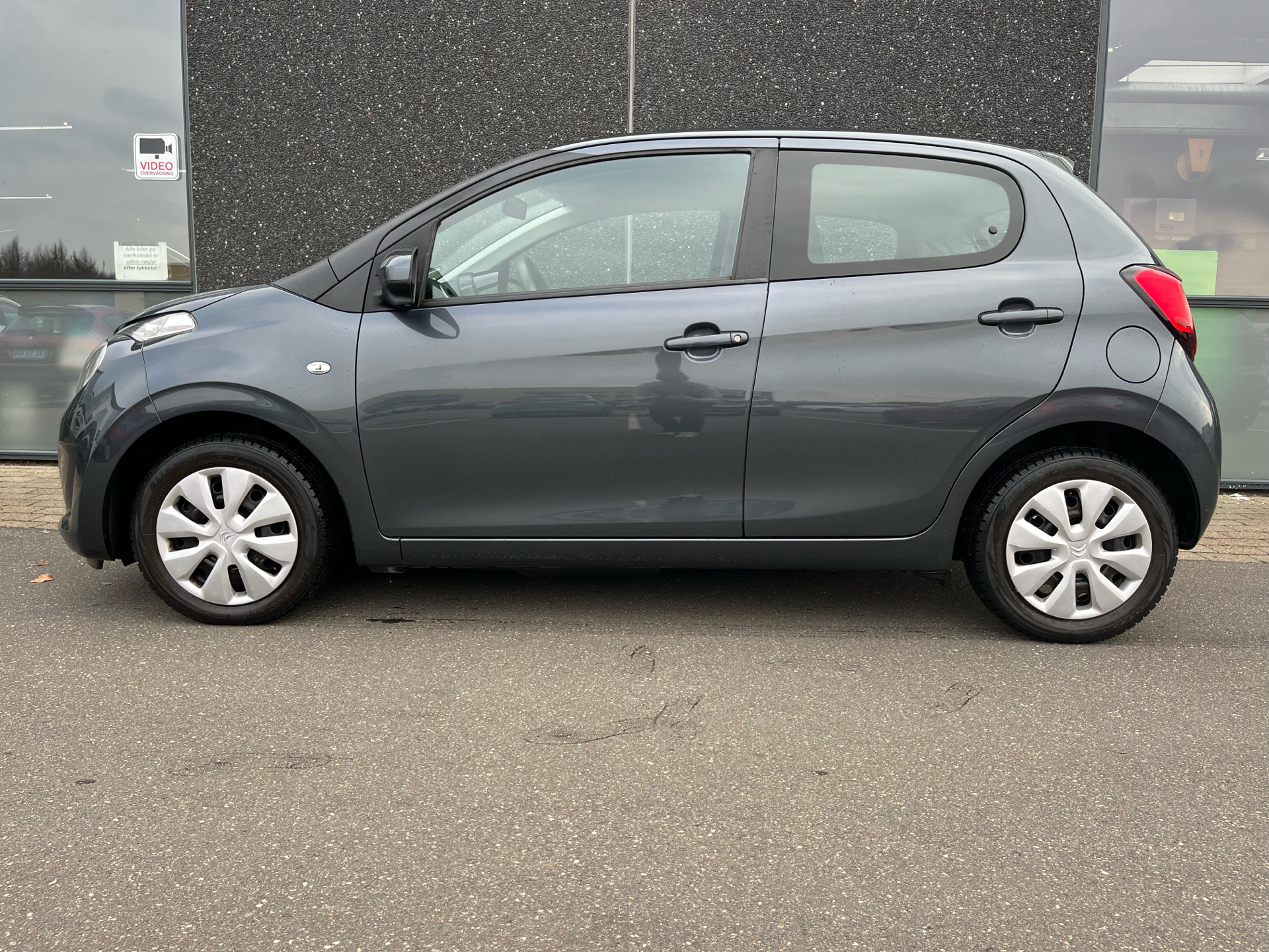 Billede af Citroën C1 1,0 VTi Scoop start/stop 68HK 5d