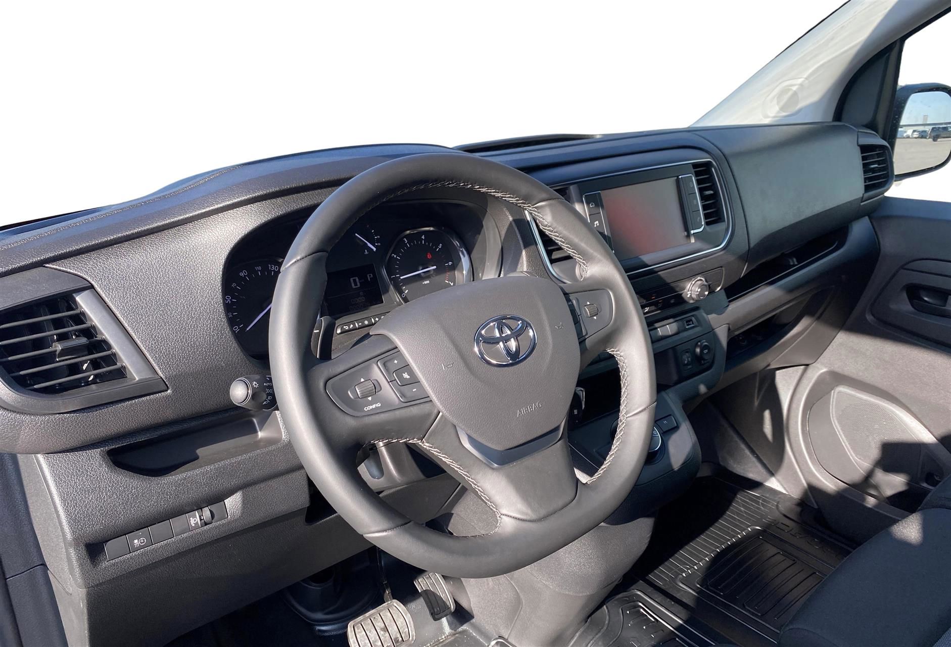 Billede af Toyota Proace Long 2,0 D Comfort Master 144HK Van 8g Aut.