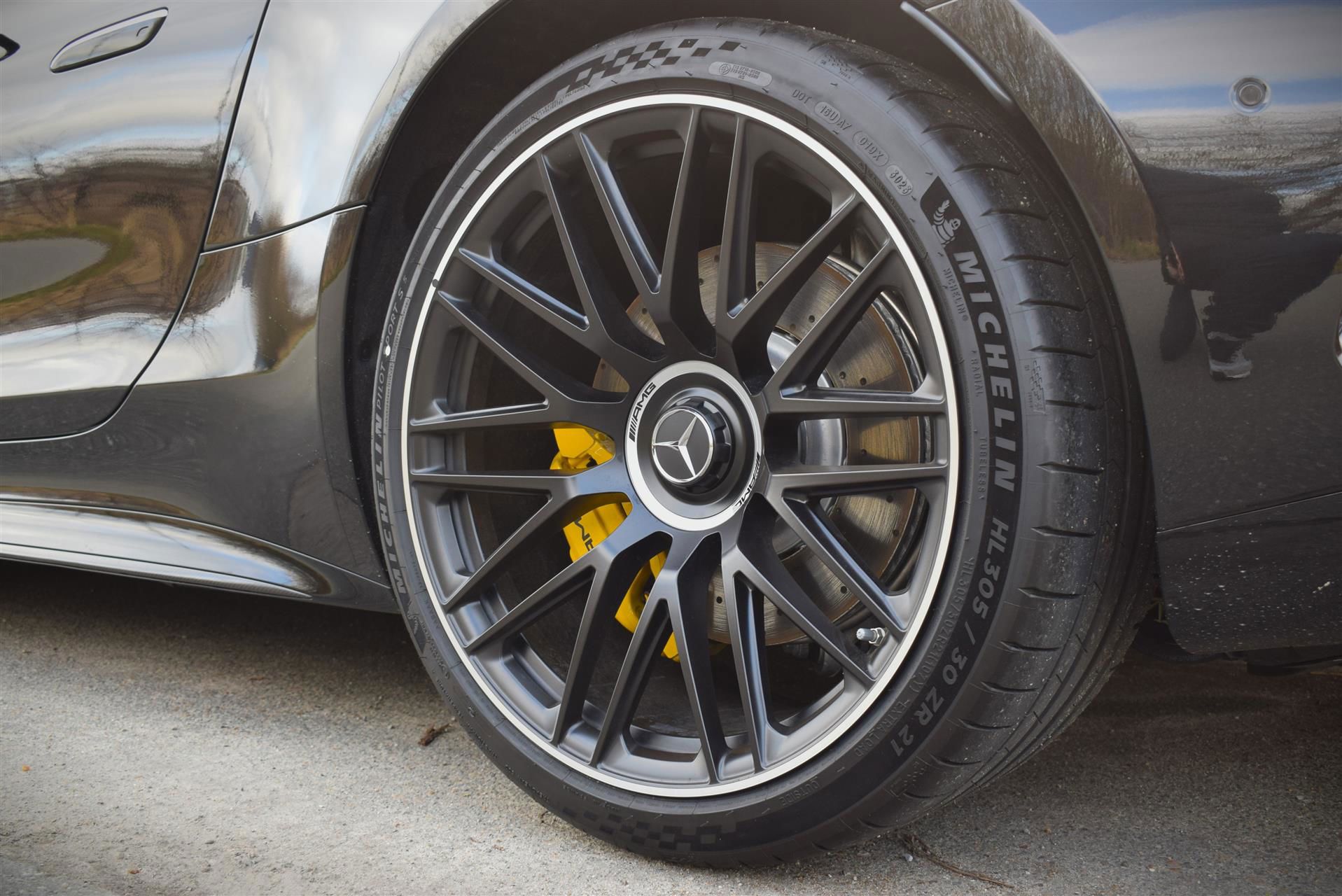 Billede af Mercedes-Benz AMG GT 63 4,0 V8 AMG Speedshift 585HK 4d 9g Aut.