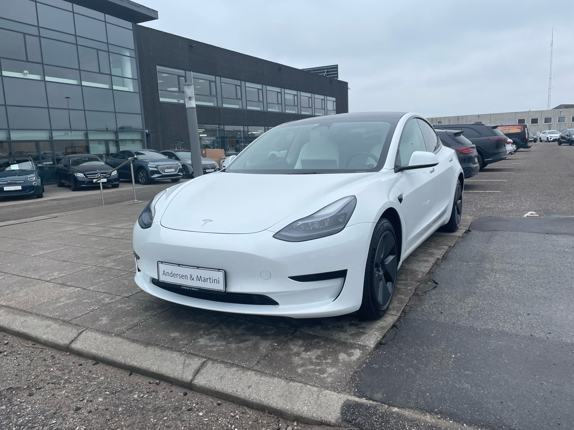 Billede af Tesla Model 3 EL 283HK Aut.