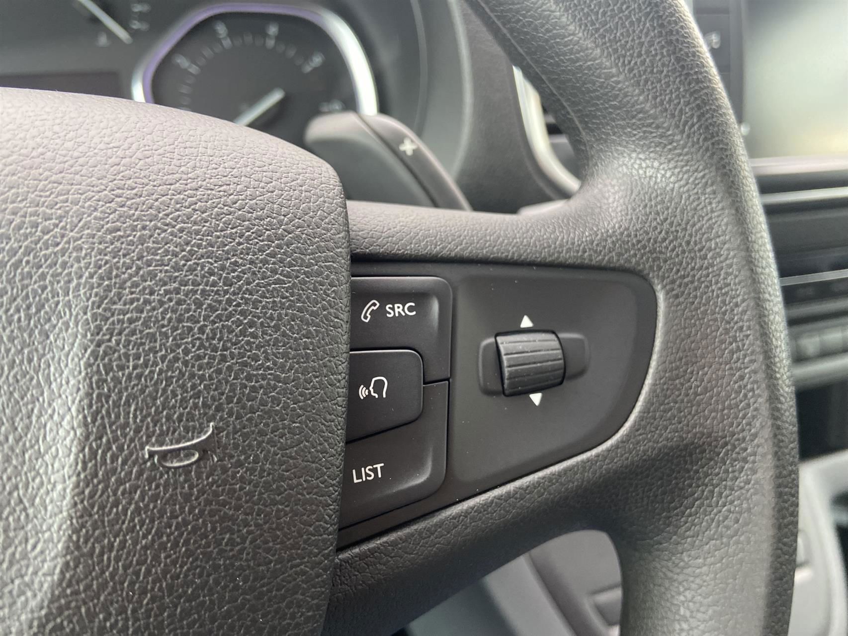 Billede af Toyota Proace Long 2,0 D Comfort One Dobb. skydedør, bagdør m/ruder 180HK Van 6g Aut.