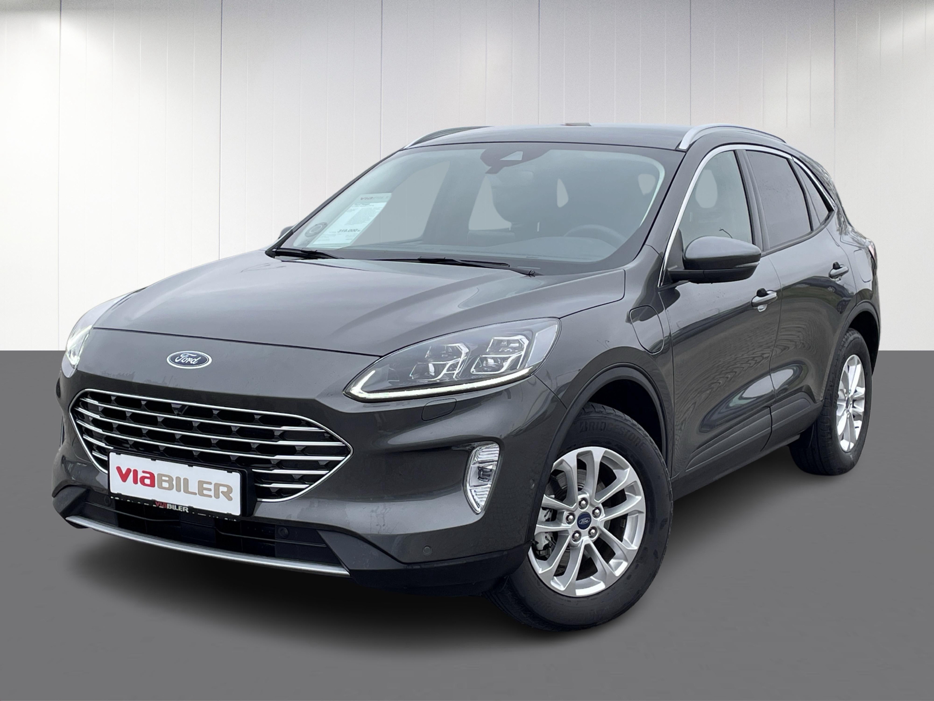 Ford kuga deals hybrid titanium